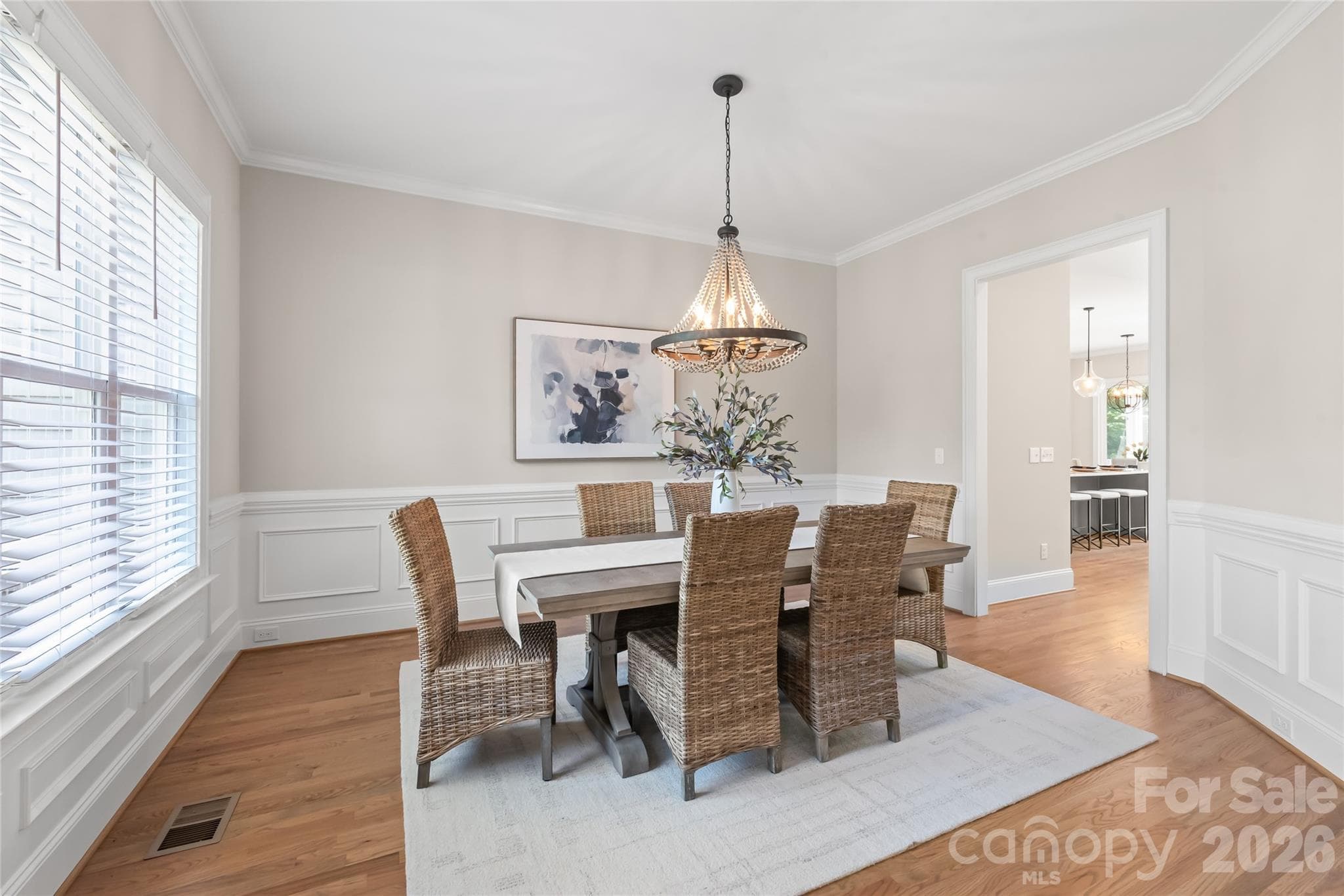 Single Family Residence at 229 South Shore Drive, Belmont, photo 5 of 48