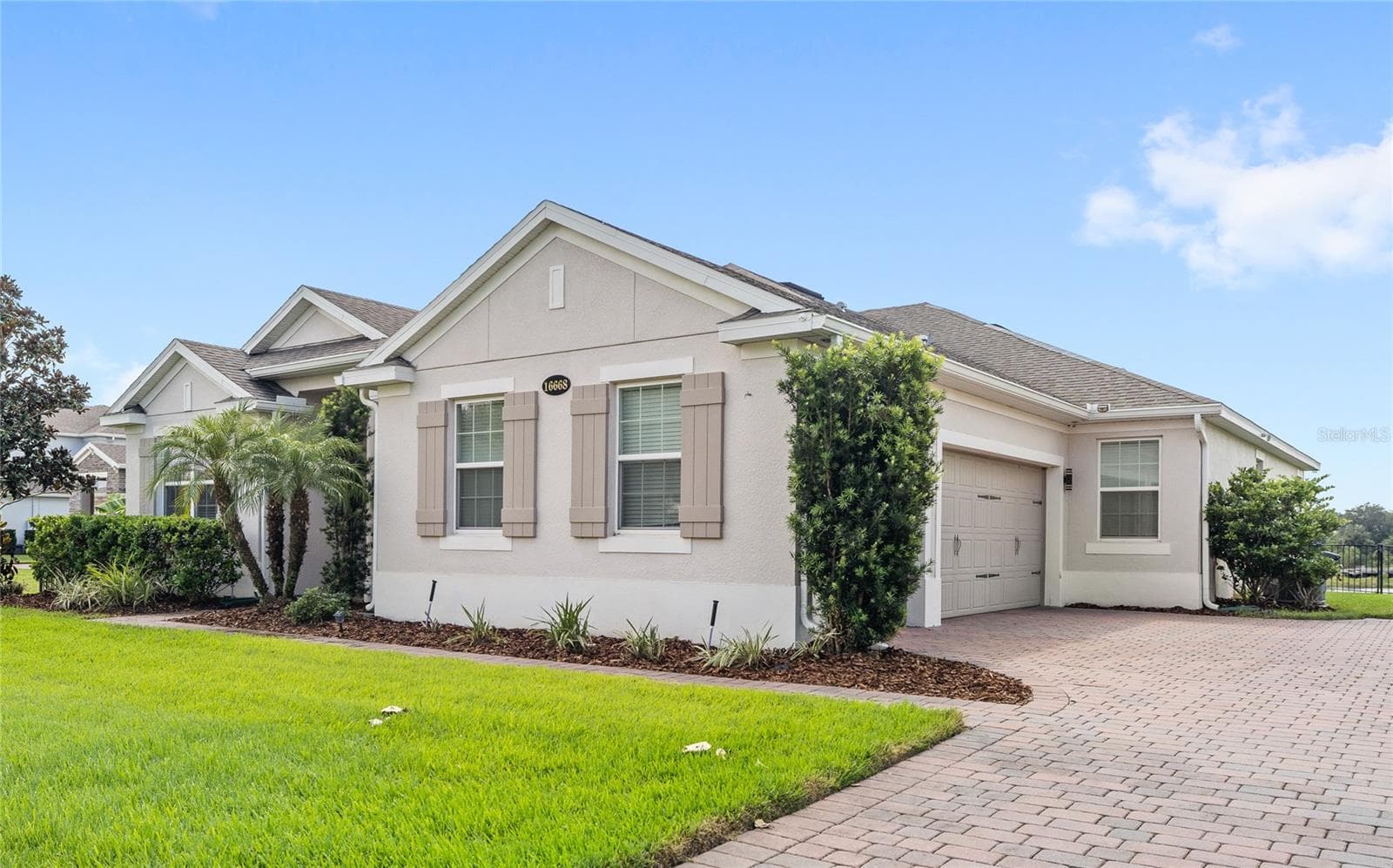 Single Family Residence at 16668 SANCTUARY DR, WINTER GARDEN, photo 15 of 37