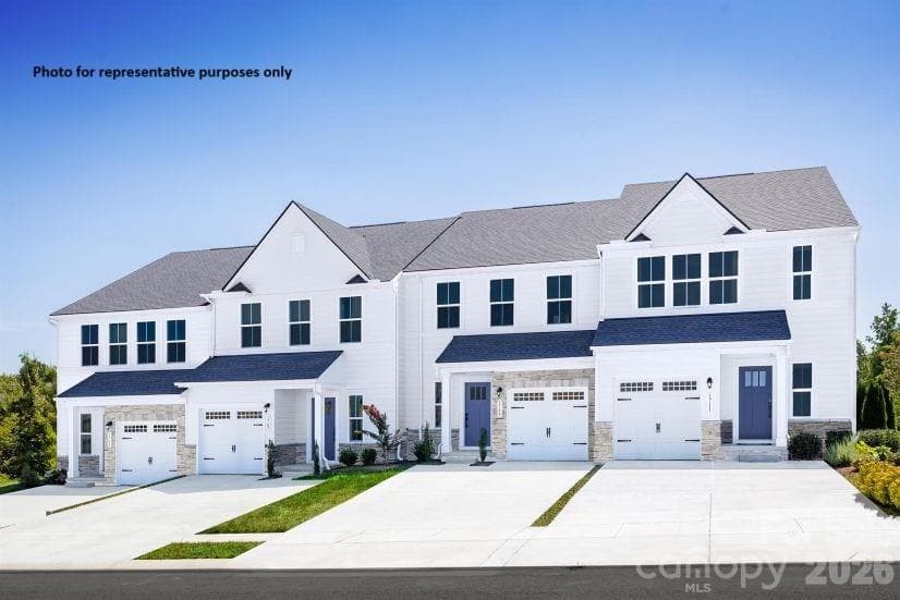 2262 Flicker Road