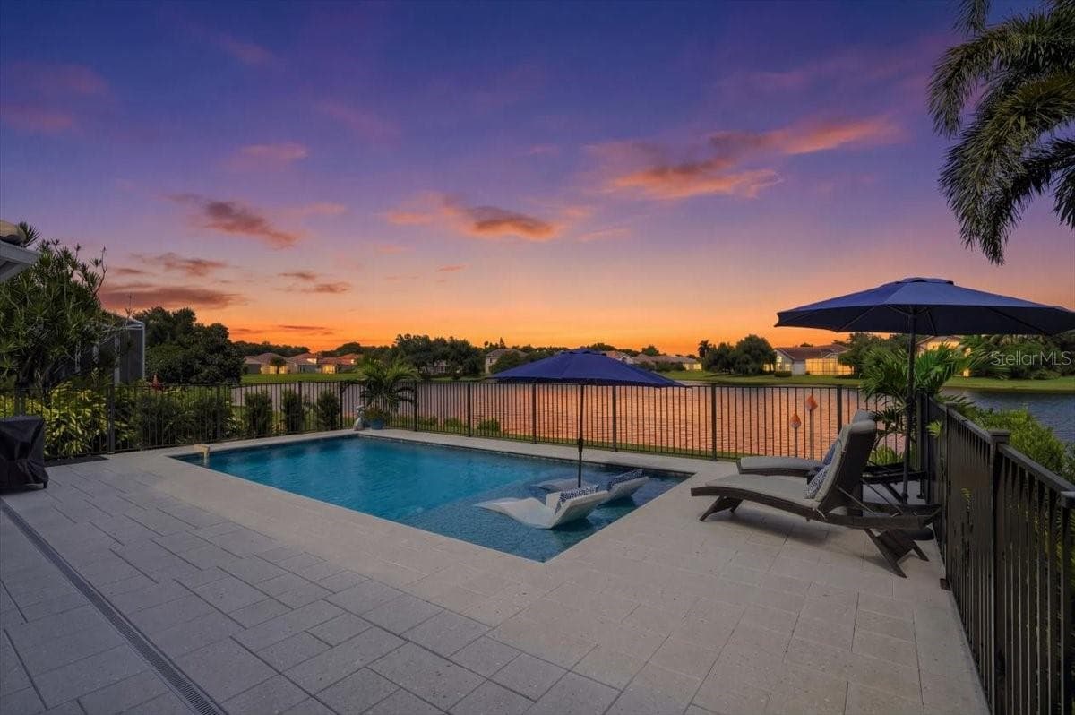 Single Family Residence at 9736 SAGO POINT DR, SEMINOLE, photo 2 of 61