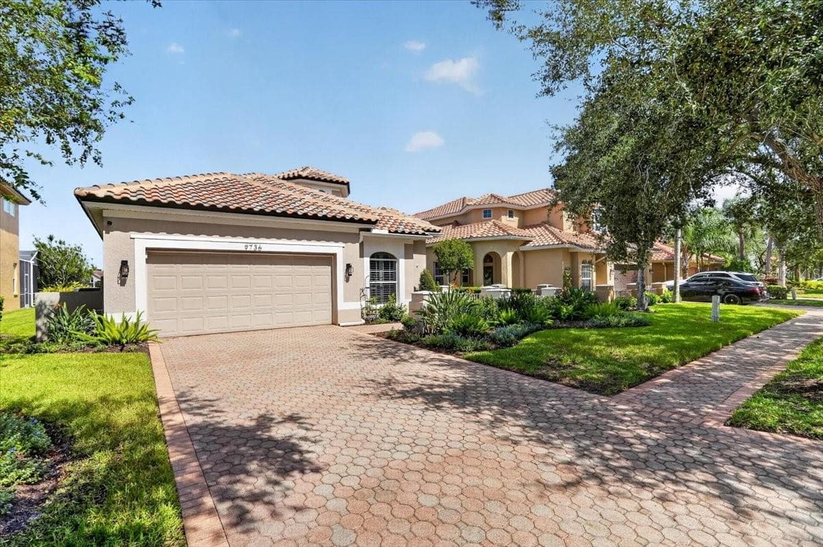 Single Family Residence at 9736 SAGO POINT DR, SEMINOLE, photo 8 of 61