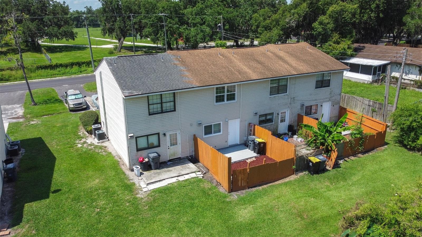 Townhouse at 2944 MORGAN COMBEE RD, LAKELAND, photo 37 of 45