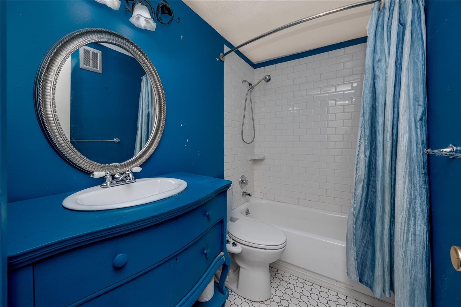 Condominium at 5840 30TH AVE S #201, GULFPORT, photo 23 of 56