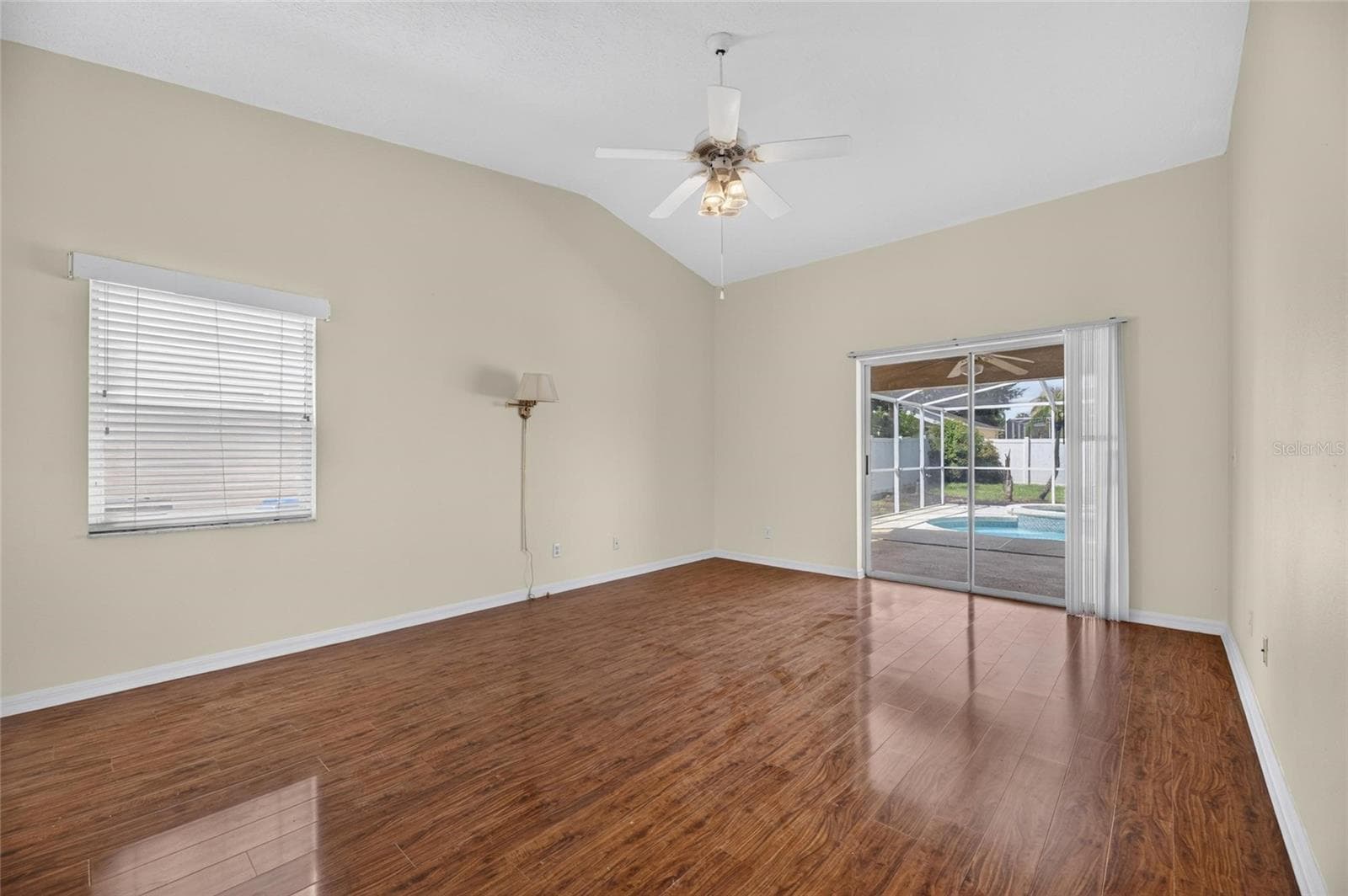 Single Family Residence at 4404 KENDAL CT, VALRICO, photo 13 of 91