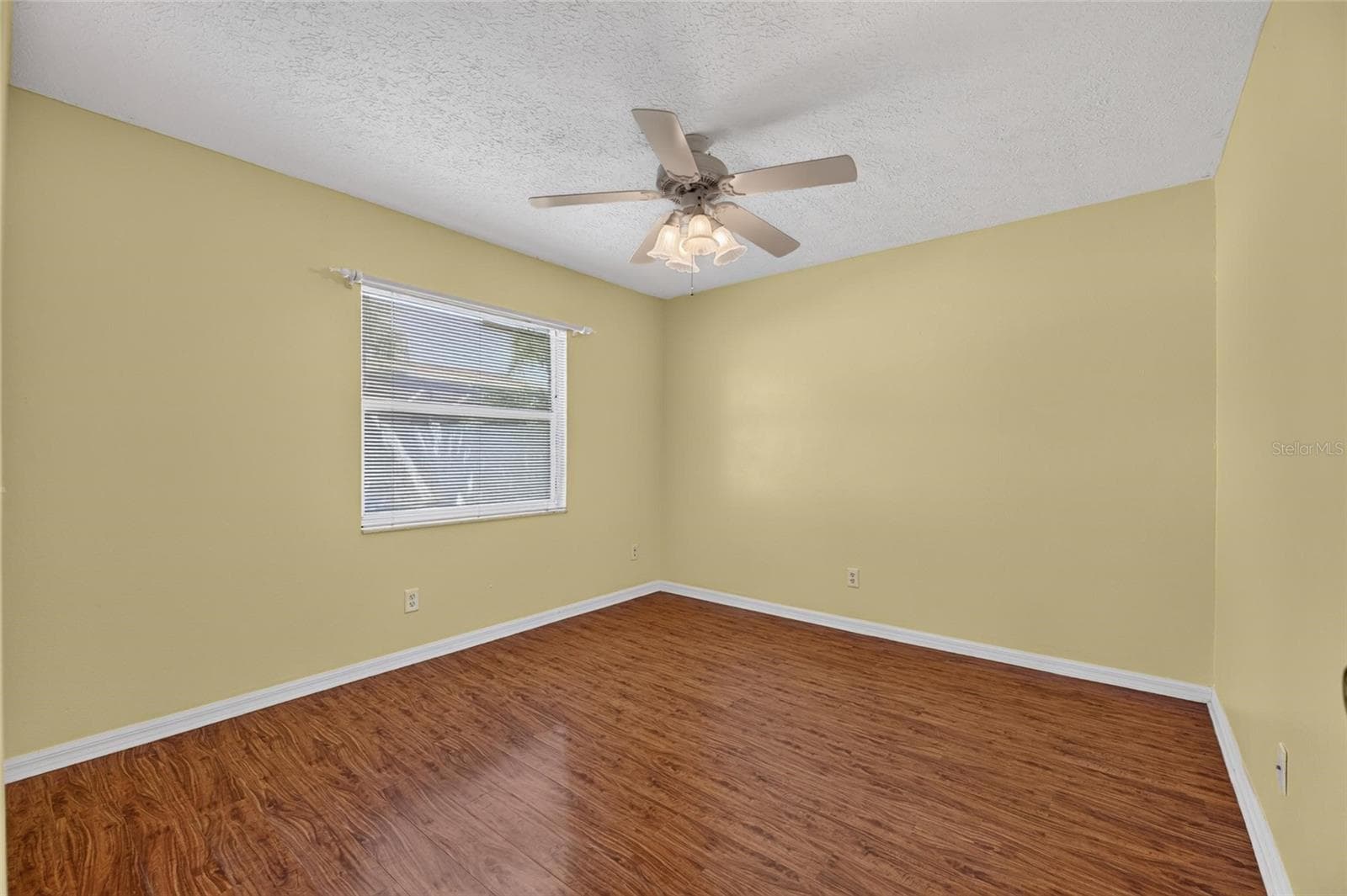 Single Family Residence at 4404 KENDAL CT, VALRICO, photo 49 of 91