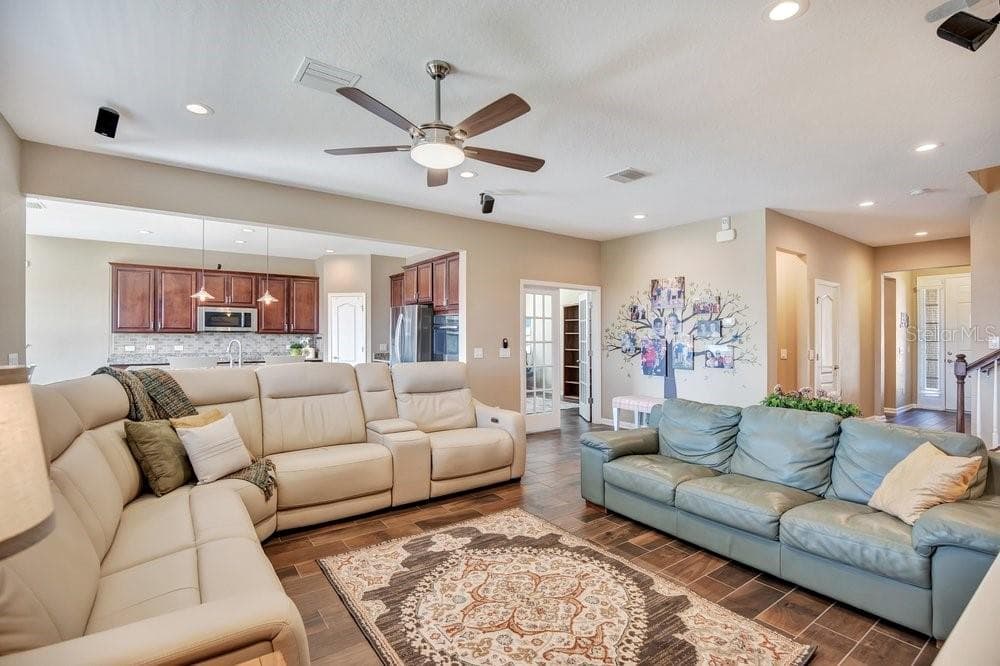 Single Family Residence at 1888 JAINIC LOOP, APOPKA, photo 8 of 42