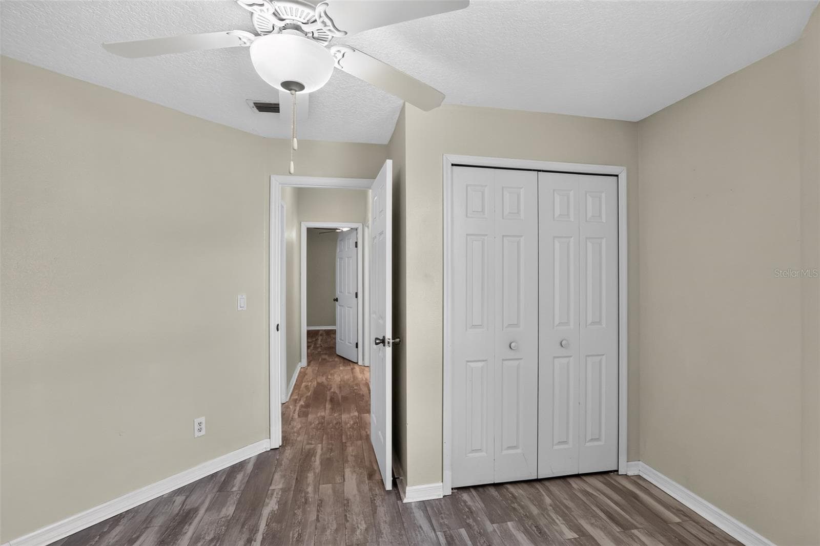 Single Family Residence at 5500 LAVER ST, LEESBURG, photo 22 of 30