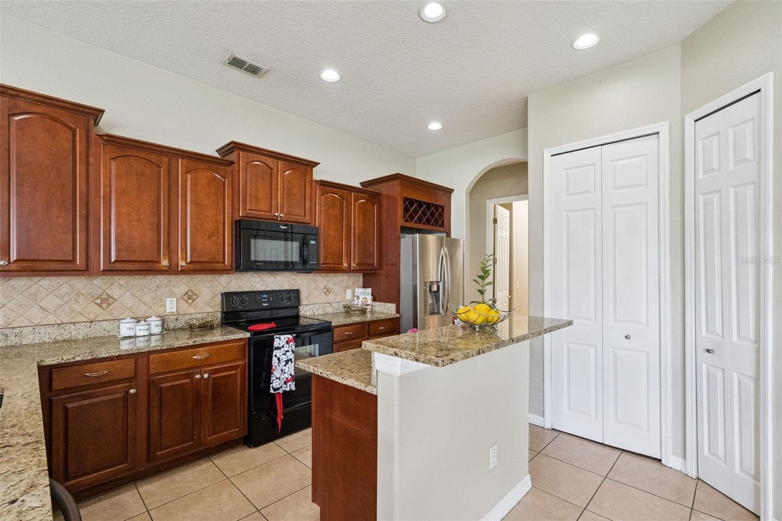 KITCHEN - 16460 TUDOR GROVE DR, ORLANDO