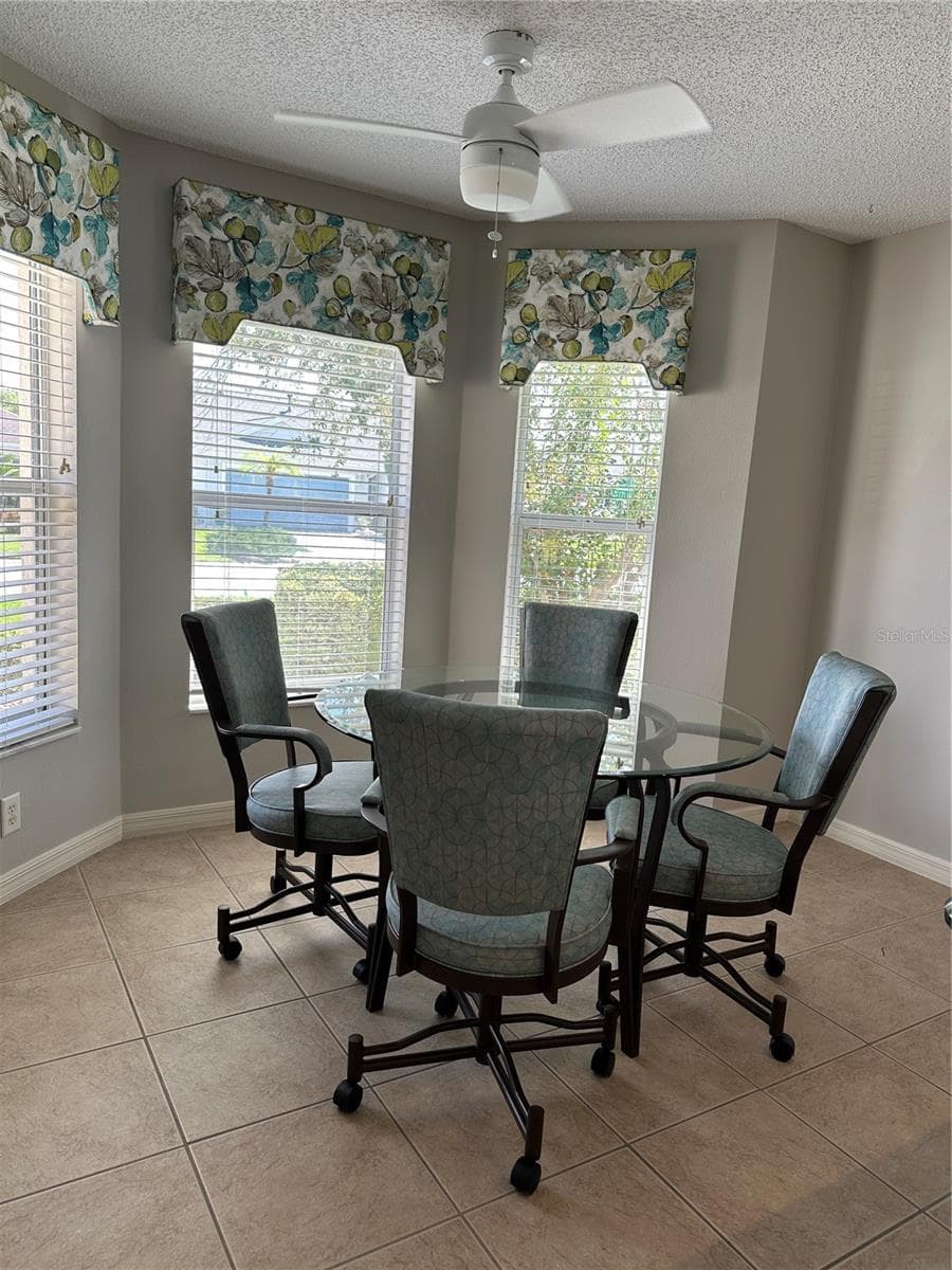 Eat in kitchen area - 8053 SE 171ST MCALPIN ST, THE VILLAGES
