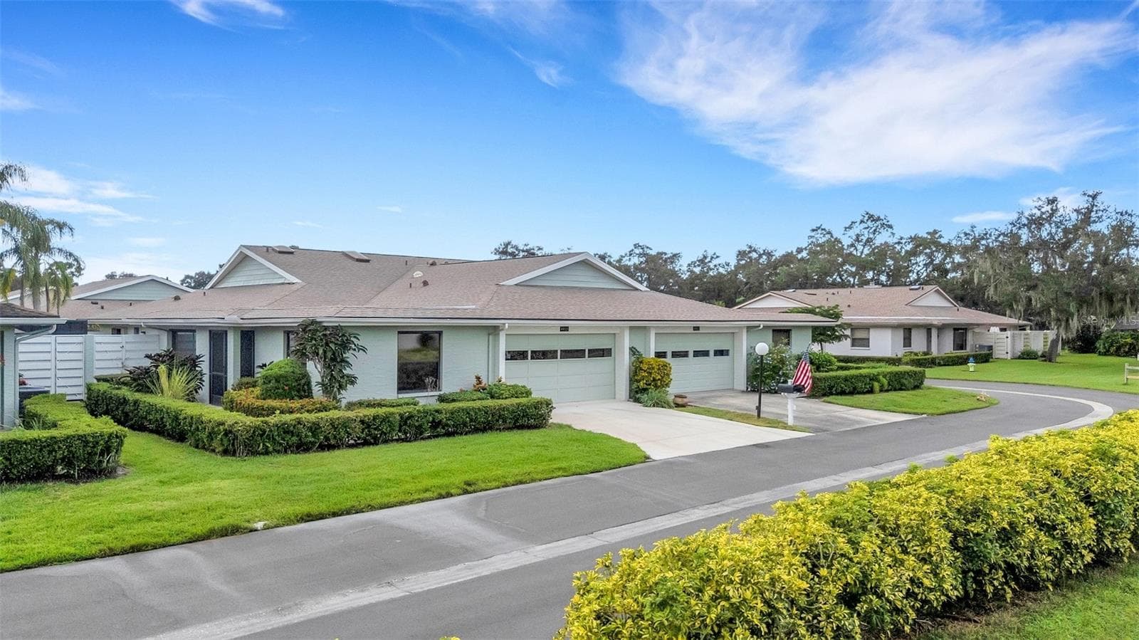 Center Gate Estates Villa 3 Bed 2 Bath 2-Car Garage - 4465 ATWOOD CAY CIR #12, SARASOTA