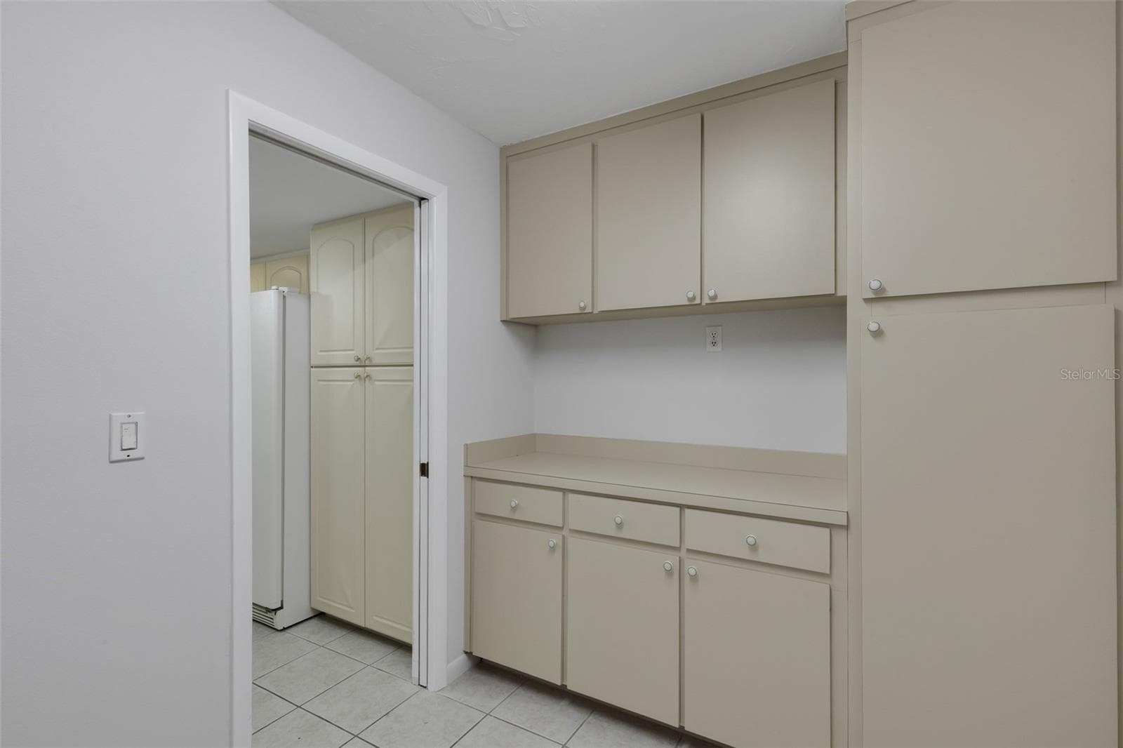 Built-in Cabinets in Laundry Room - 4465 ATWOOD CAY CIR #12, SARASOTA