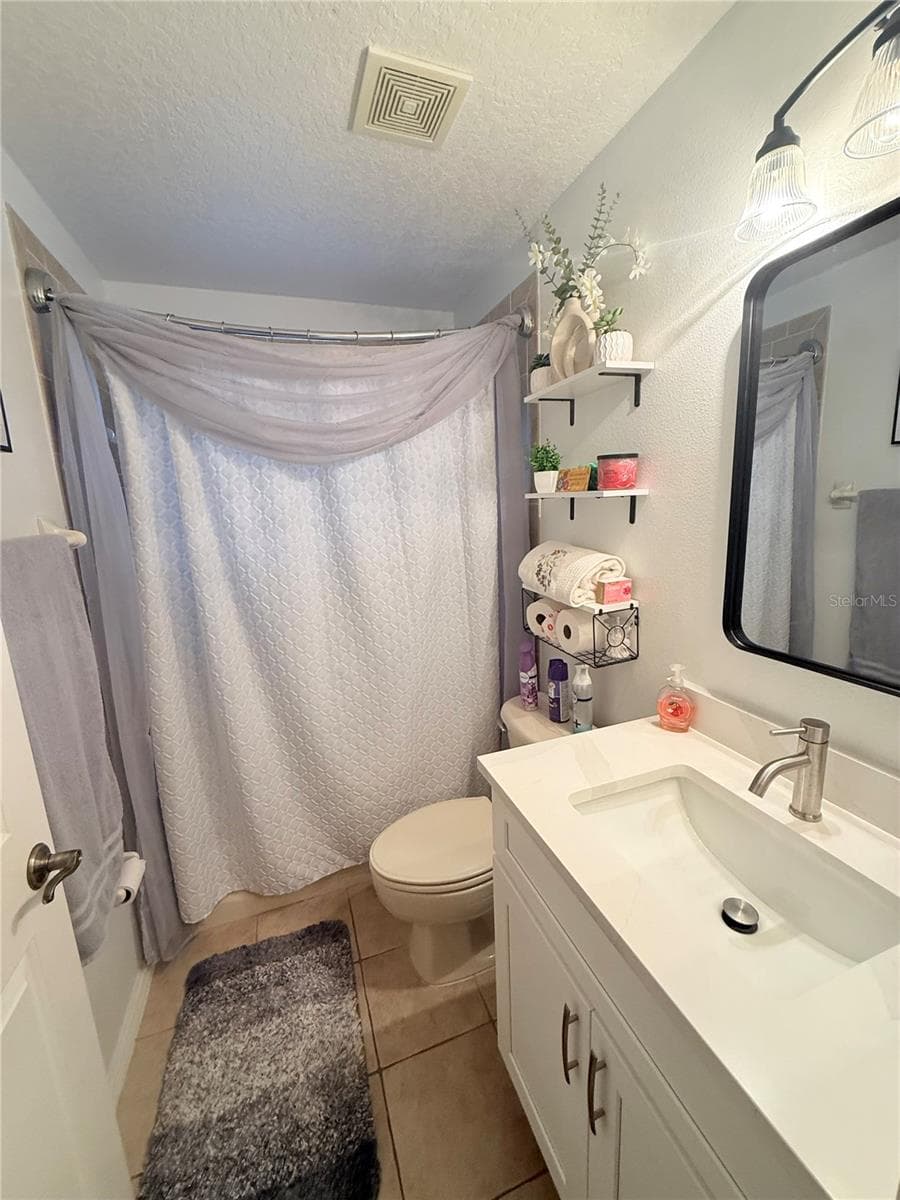 Bathroom 2 - 973 RADFORD DR, DELTONA