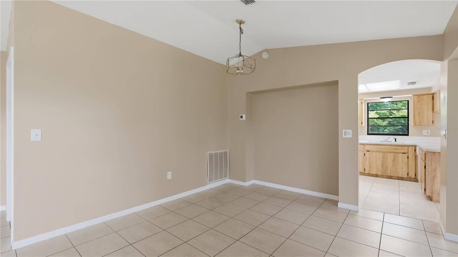 Single Family Residence at 8296 GALLUP RD, SPRING HILL, photo 8 of 57