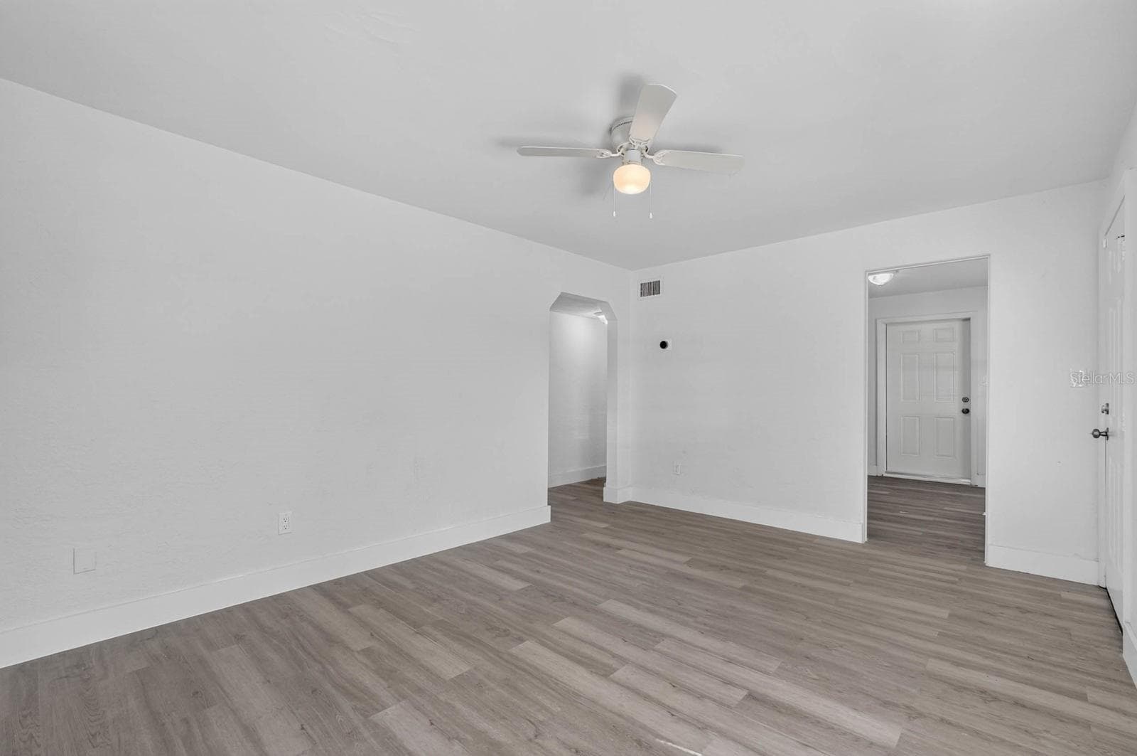 Single Family Residence at 2425 ANASTASIA DR, SOUTH DAYTONA, photo 9 of 39