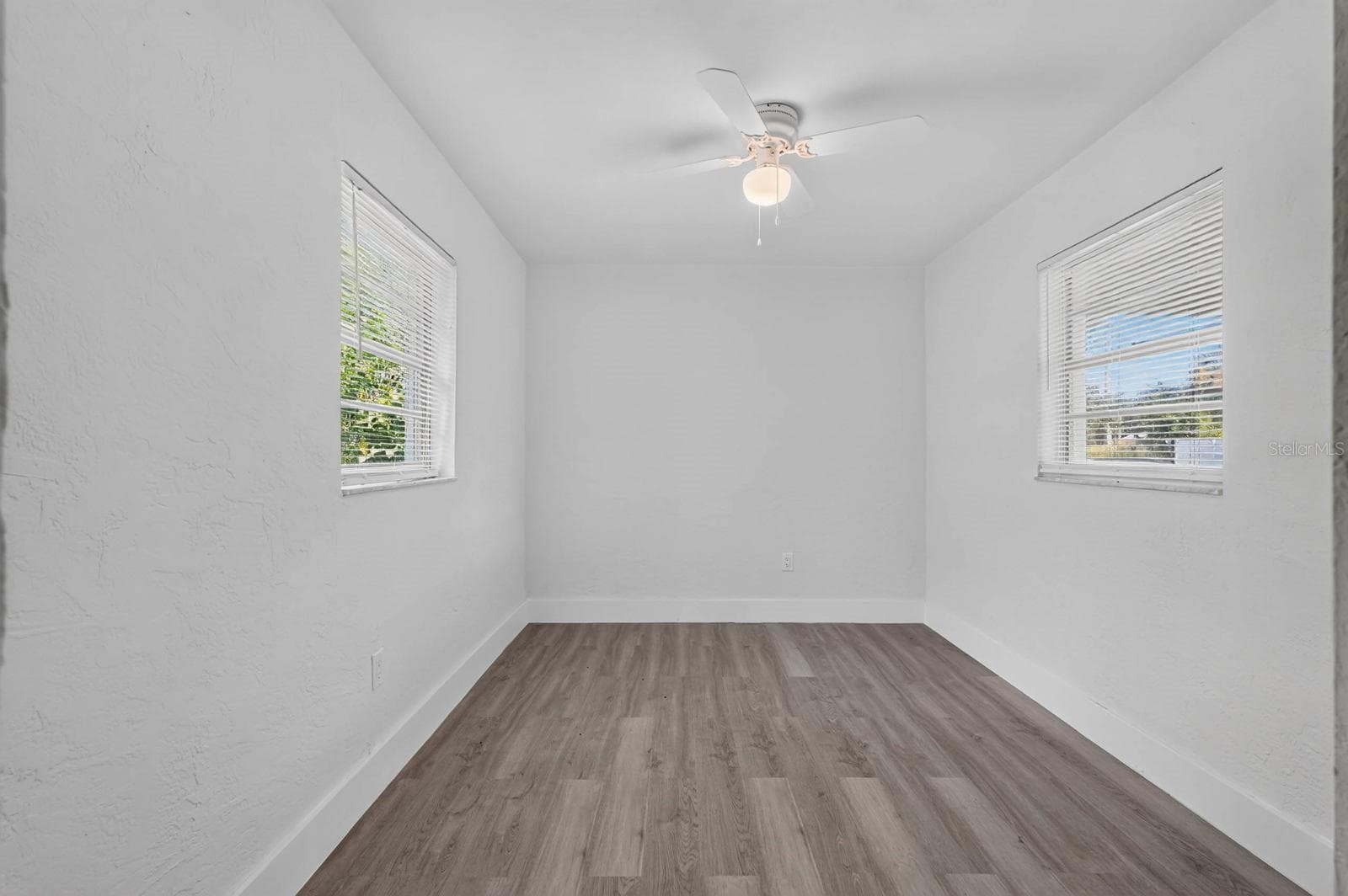 Single Family Residence at 2425 ANASTASIA DR, SOUTH DAYTONA, photo 20 of 39