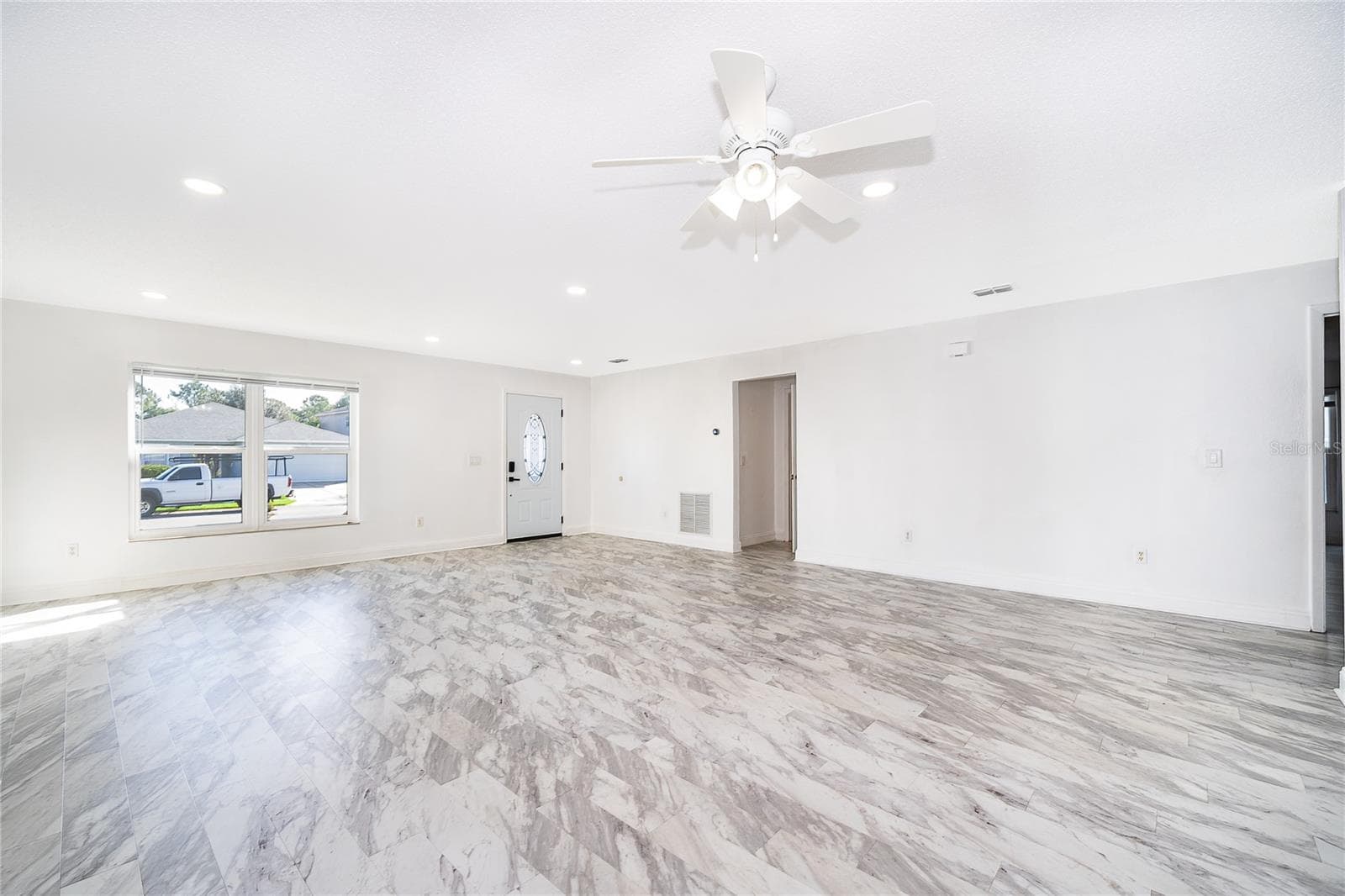 Single Family Residence at 3102 HOLLAND DR, ORLANDO, photo 3 of 34
