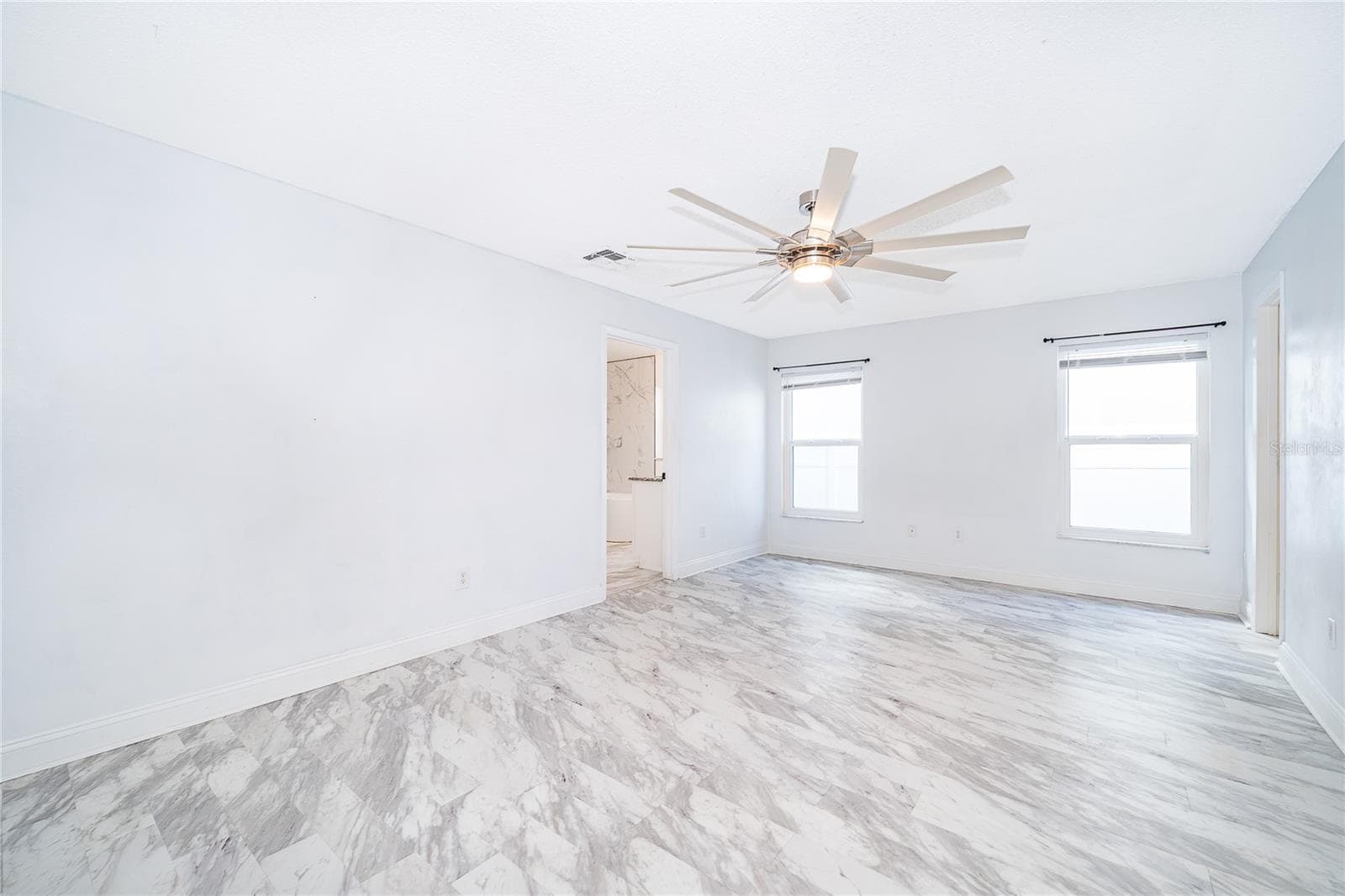 Single Family Residence at 3102 HOLLAND DR, ORLANDO, photo 13 of 34