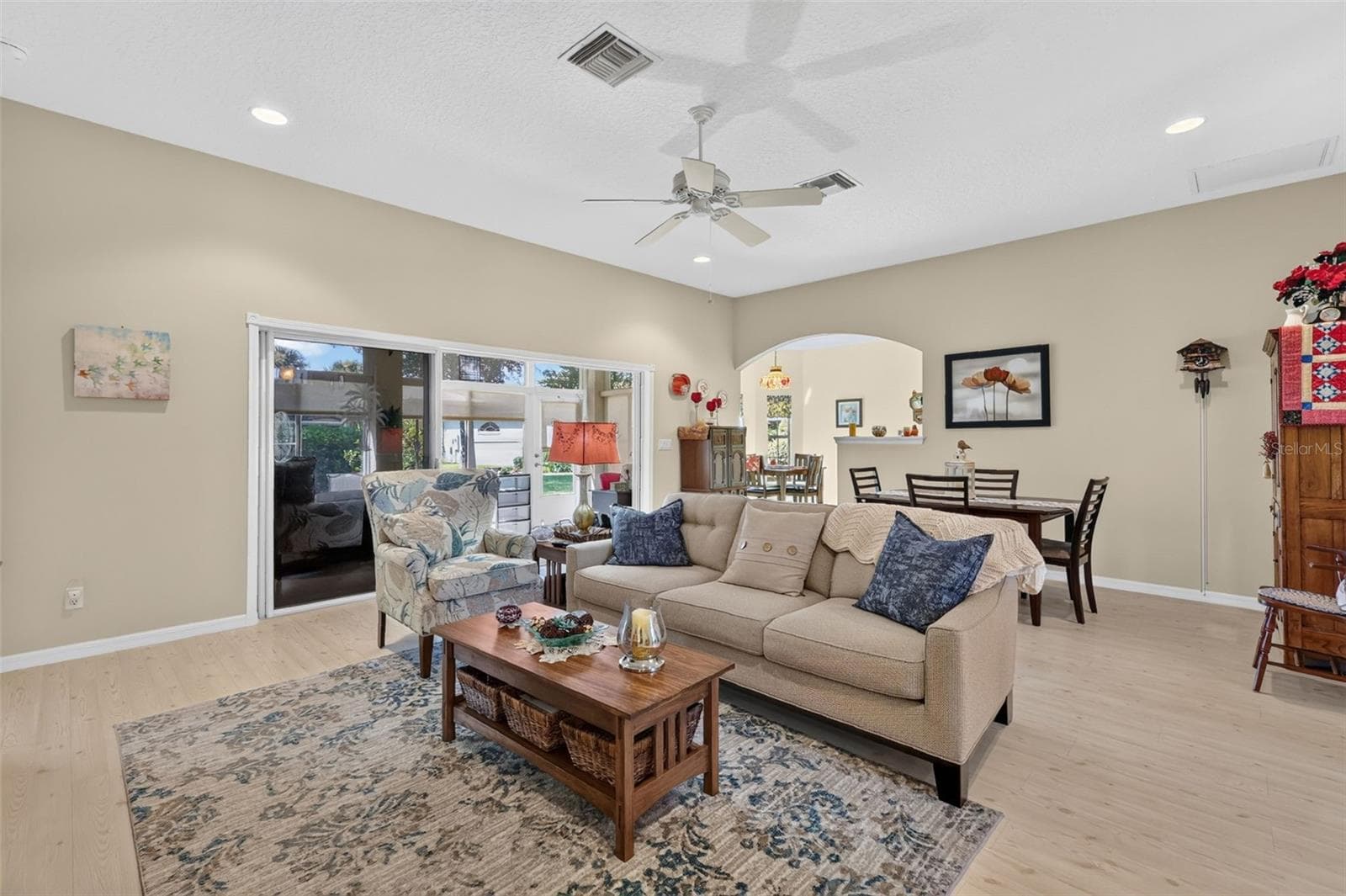 Single Family Residence at 5138 AURORA DR, LEESBURG, photo 9 of 52