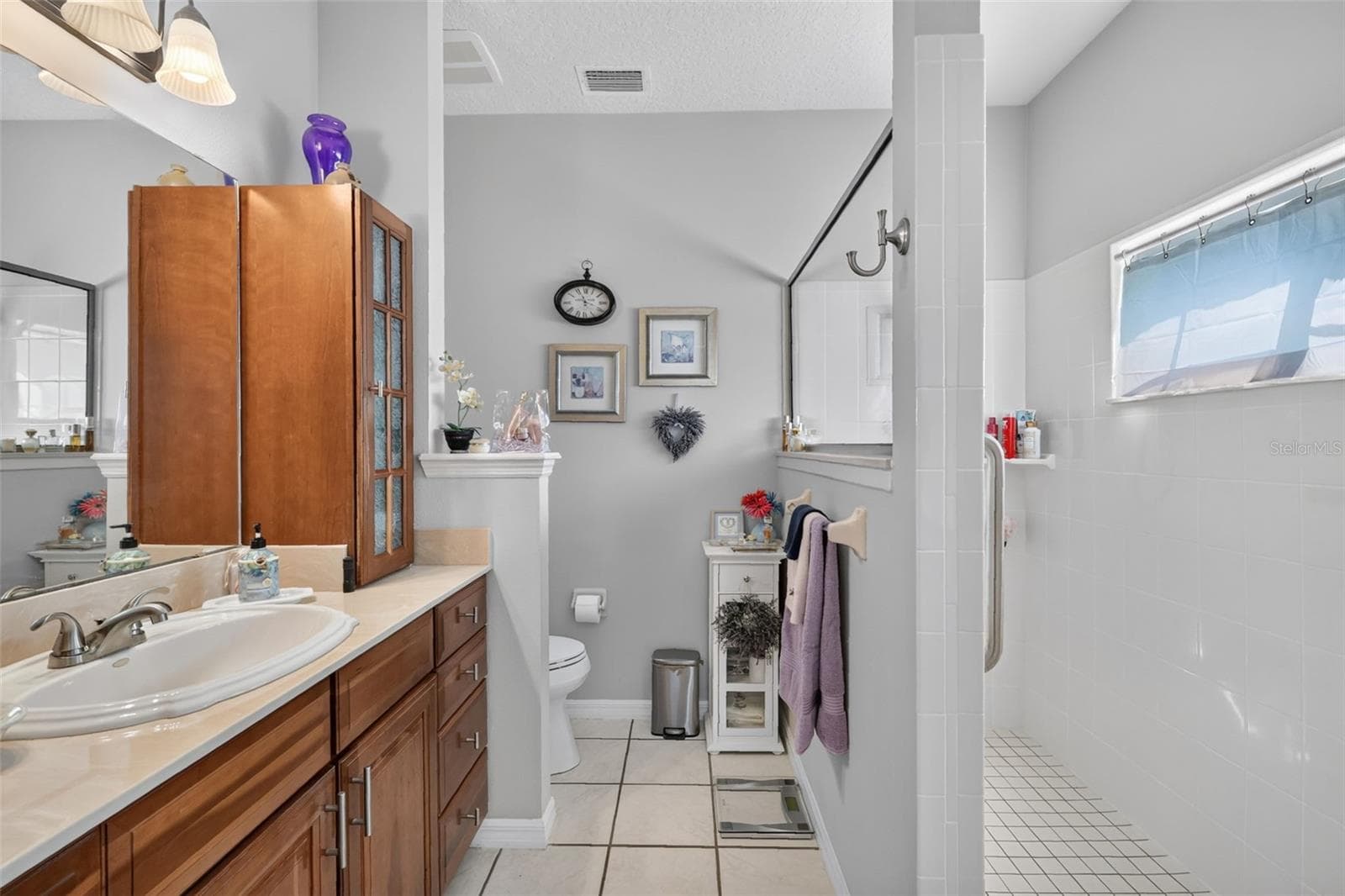 Single Family Residence at 5138 AURORA DR, LEESBURG, photo 27 of 52