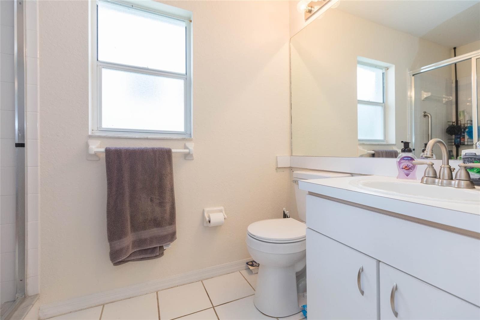 Single Family Residence at 5161 STERLING MANOR DR, TAMPA, photo 22 of 44