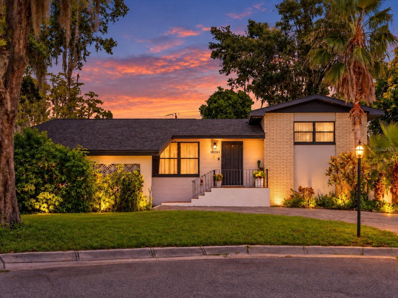 19201 ALICE CIR