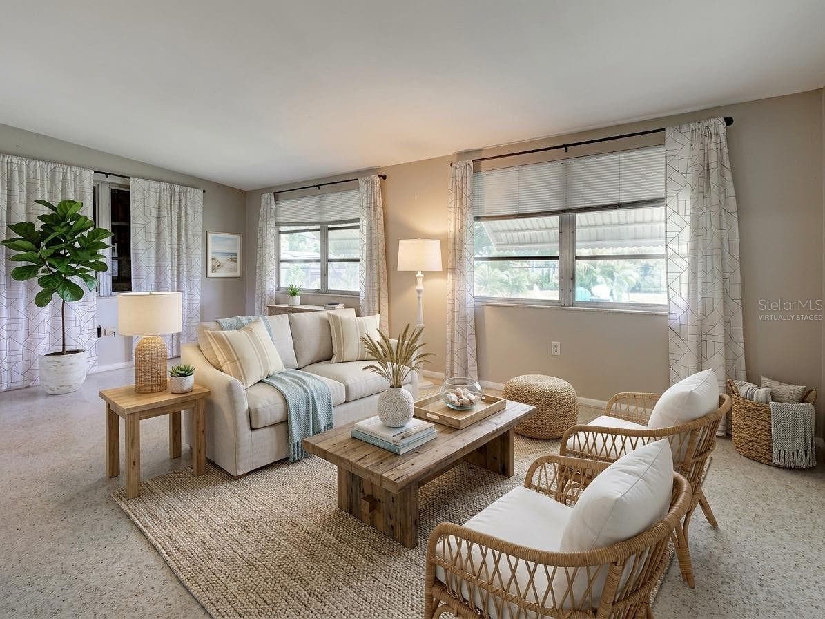 Virtually Staged Florida room - 22542 ELMIRA BLVD, PORT CHARLOTTE