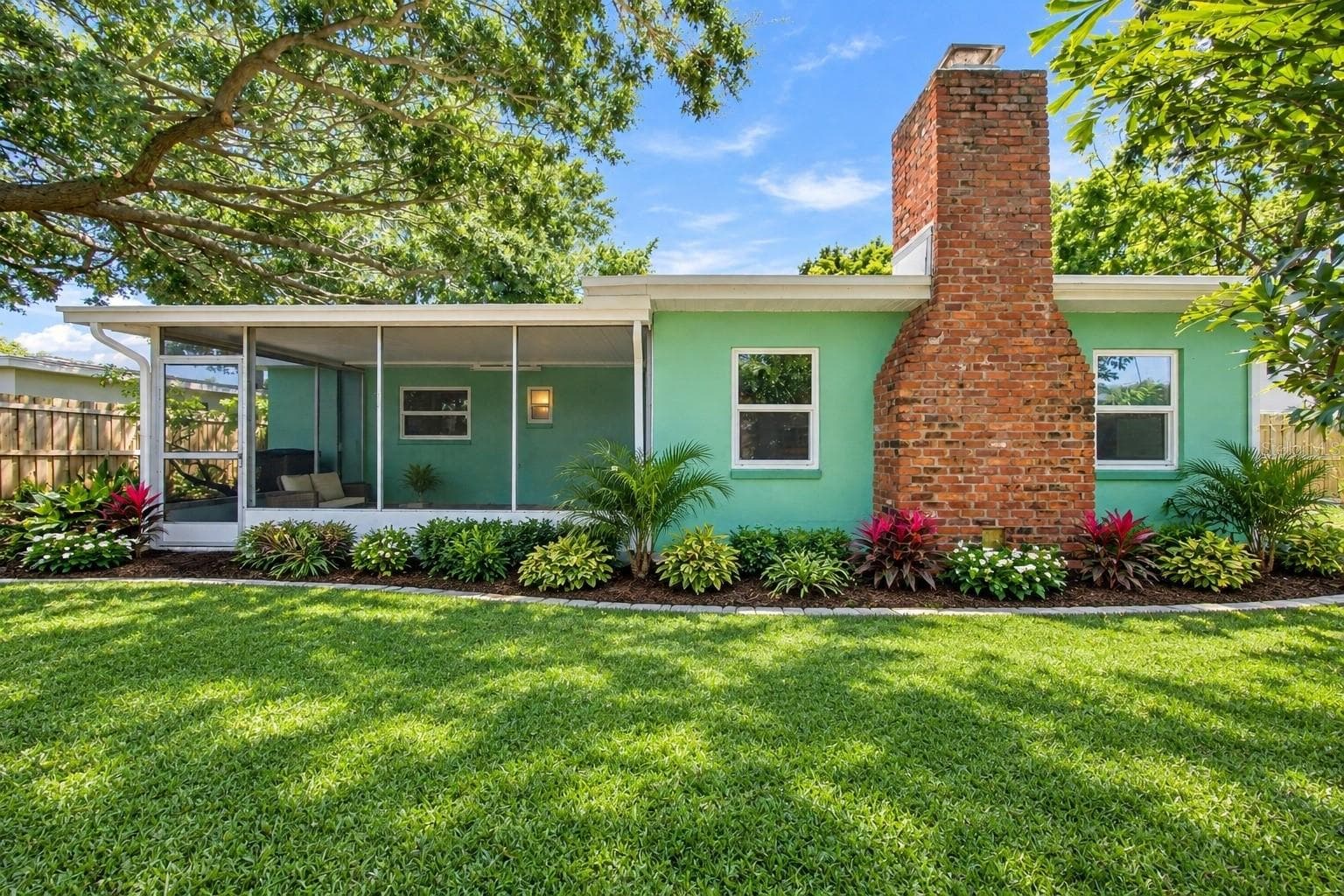 Virtual photo - 7557 18TH AVE N, ST PETERSBURG