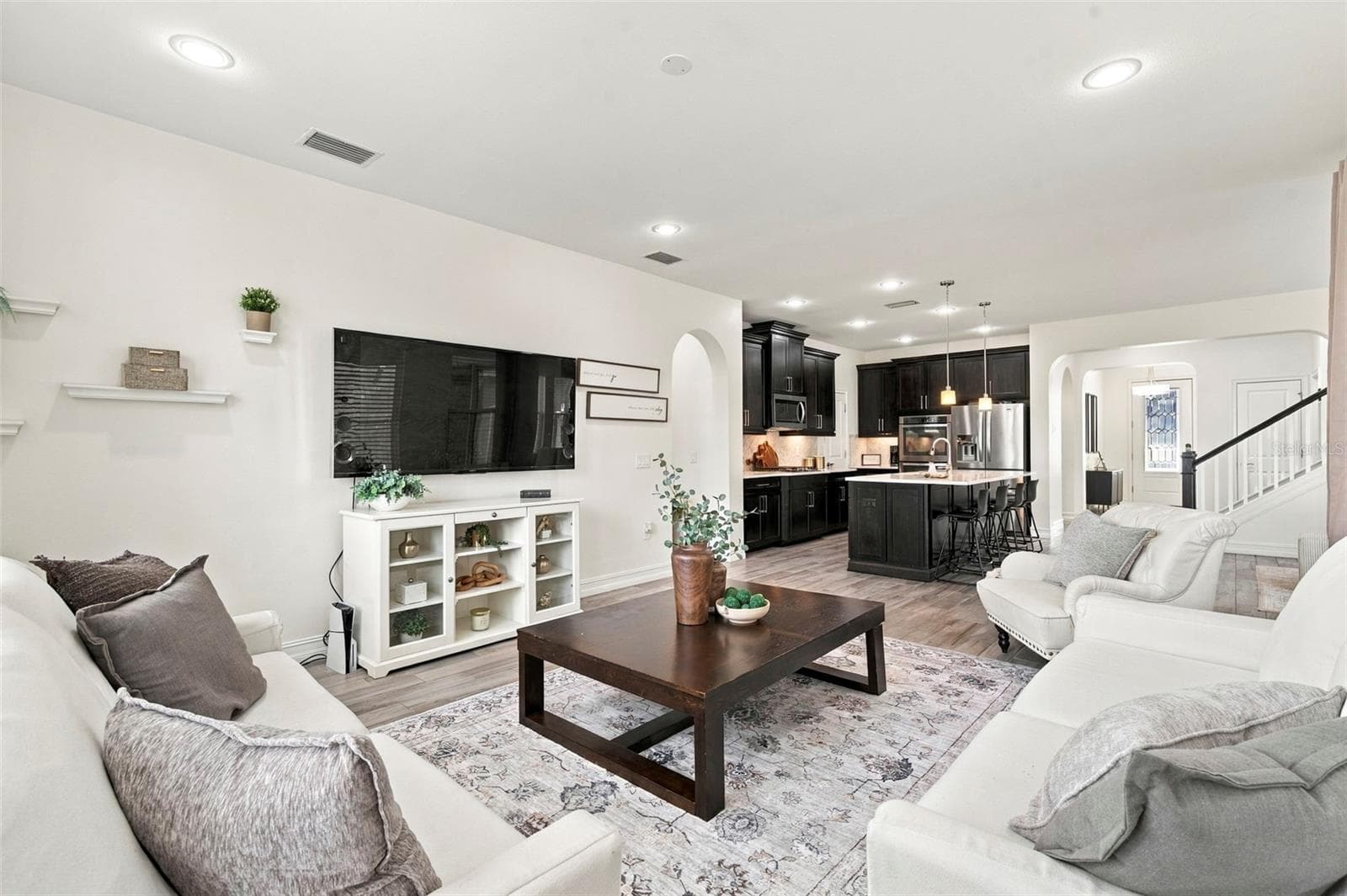 Single Family Residence at 28907 REVARO LN, WESLEY CHAPEL, photo 21 of 100