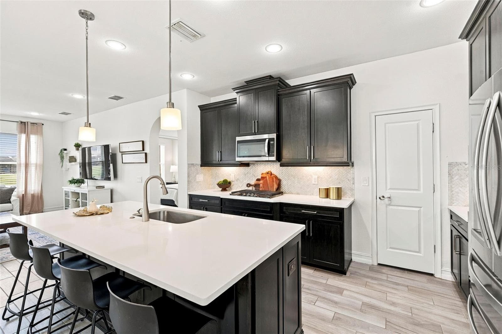 Single Family Residence at 28907 REVARO LN, WESLEY CHAPEL, photo 22 of 100