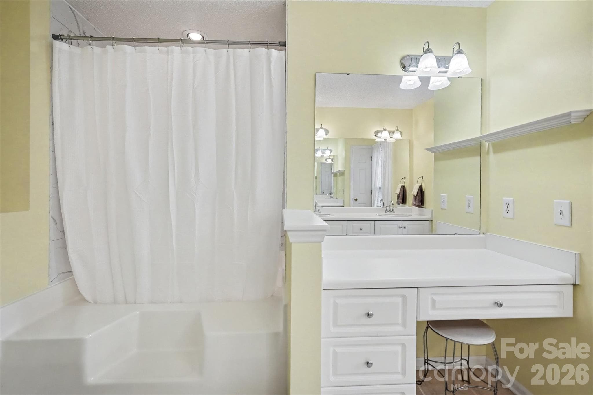 Single Family Residence at 515 Harmony Glen Circle, Rock Hill, photo 20 of 35