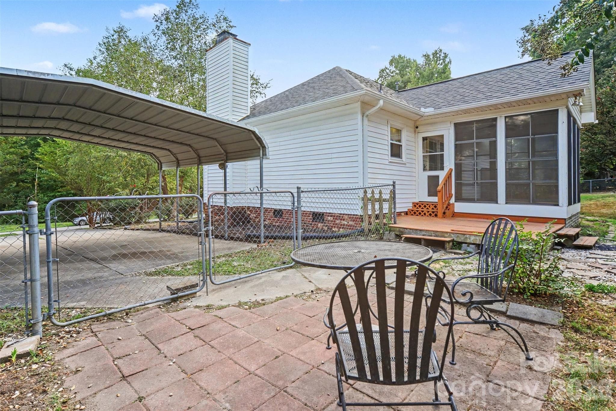 Single Family Residence at 515 Harmony Glen Circle, Rock Hill, photo 25 of 35
