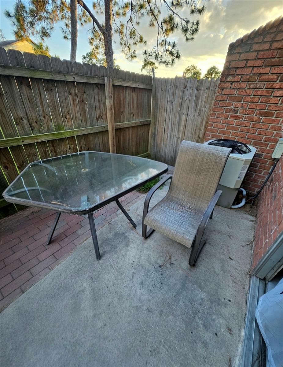Condominium at 5084 DOWNING ST #2, ORLANDO, photo 13 of 32