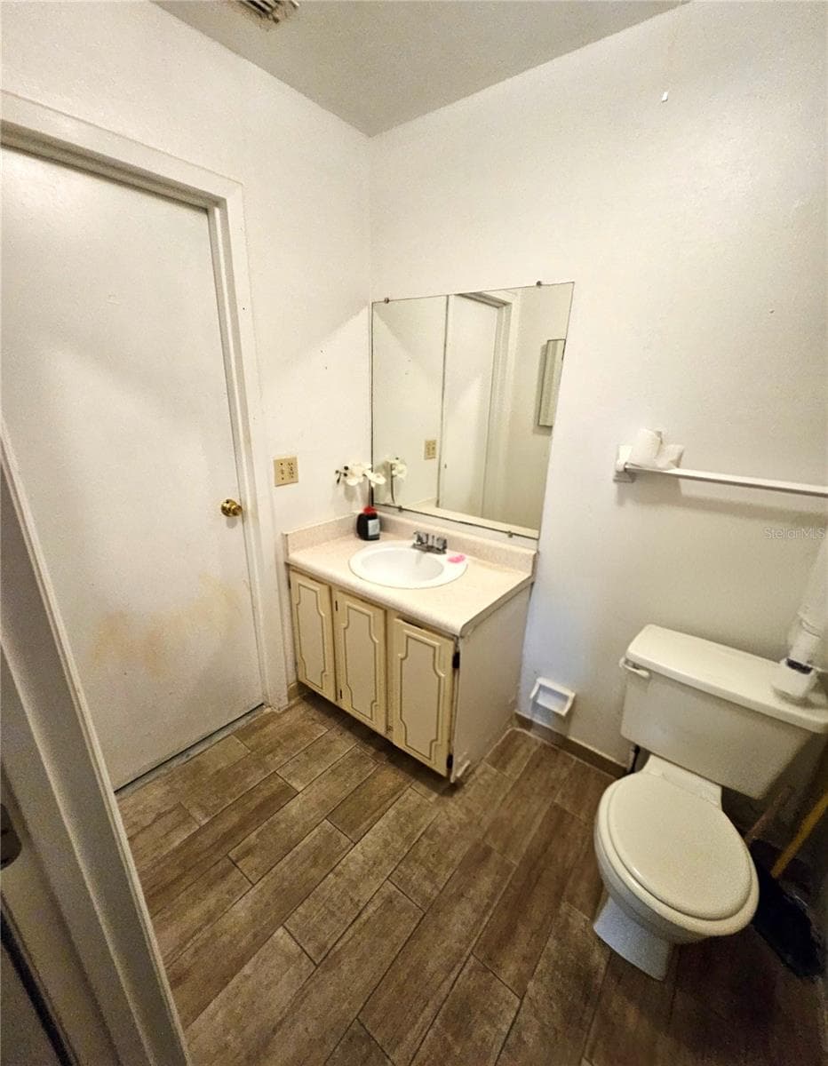 Condominium at 5084 DOWNING ST #2, ORLANDO, photo 29 of 32