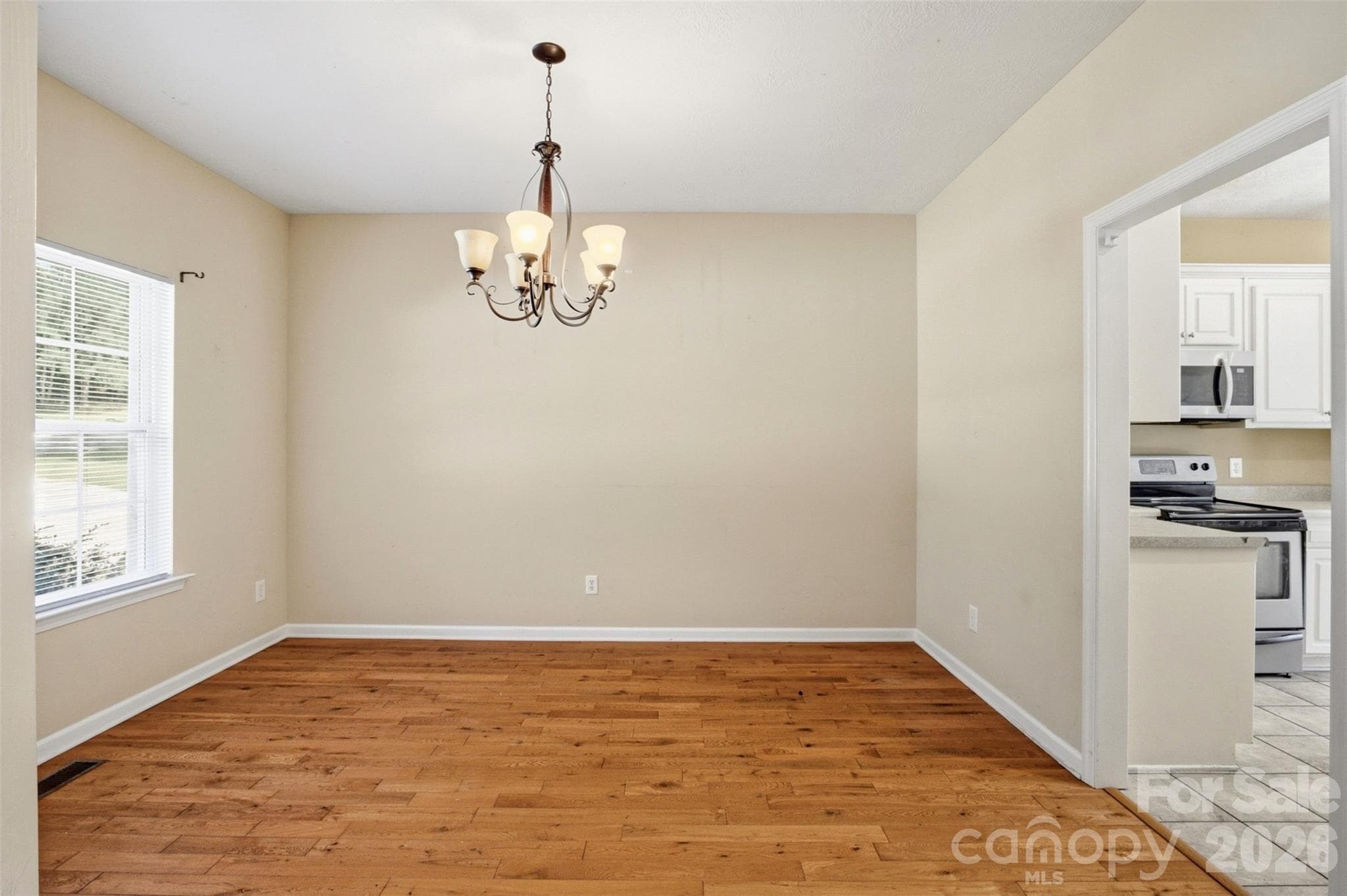 Single Family Residence at 235 Summer Place Drive, Aiken, photo 3 of 34
