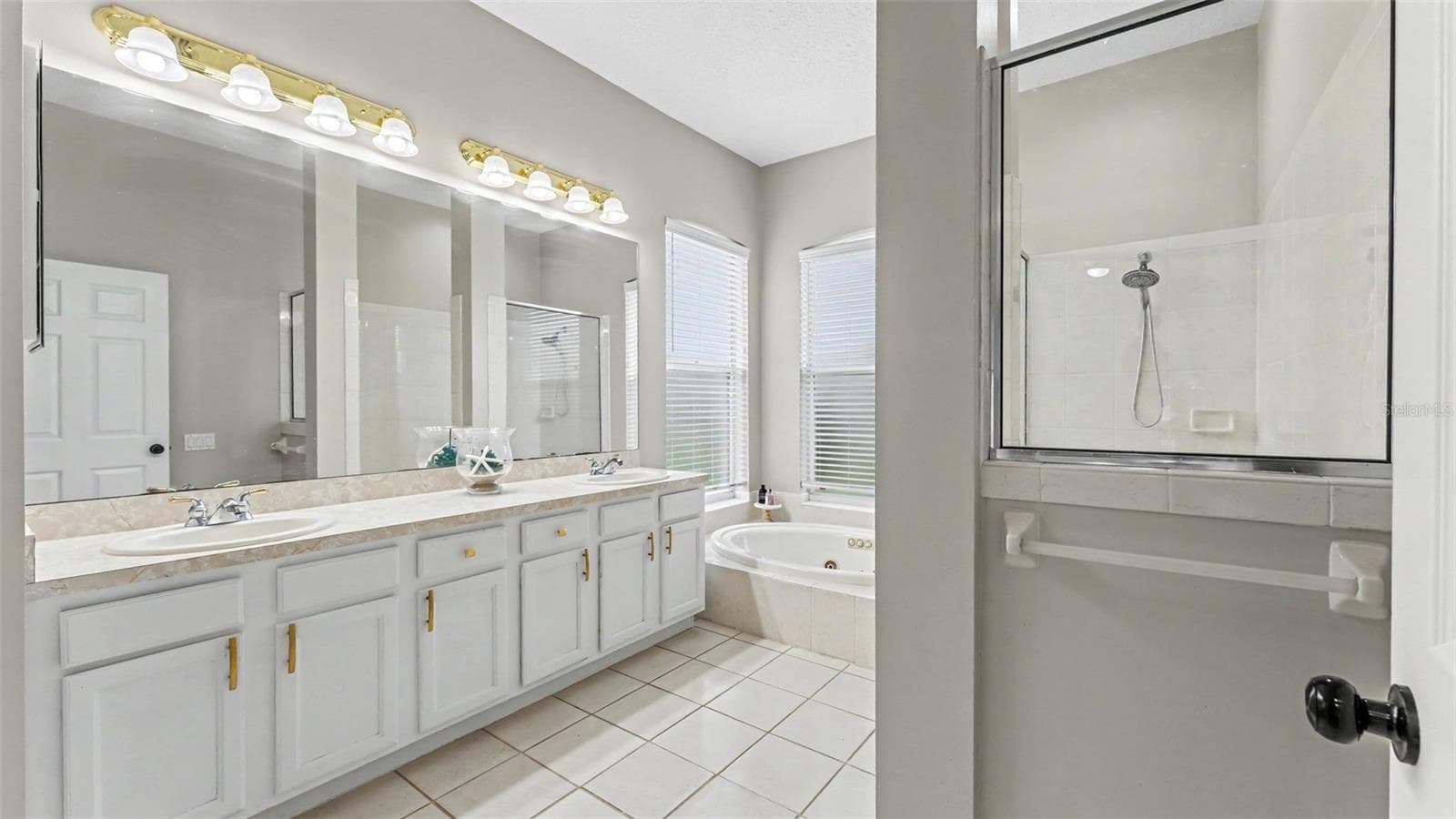Primary Bathroom - 2385 4TH ST, MULBERRY