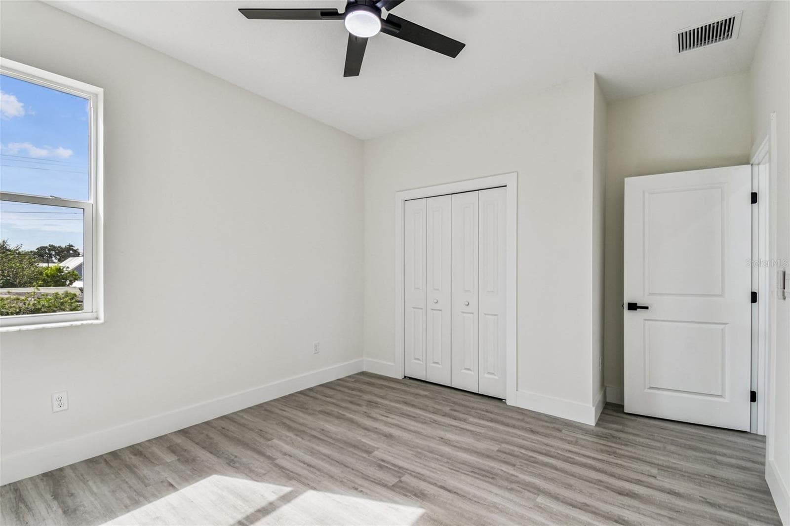 Single Family Residence at 3017 W SPRUCE ST, TAMPA, photo 49 of 76