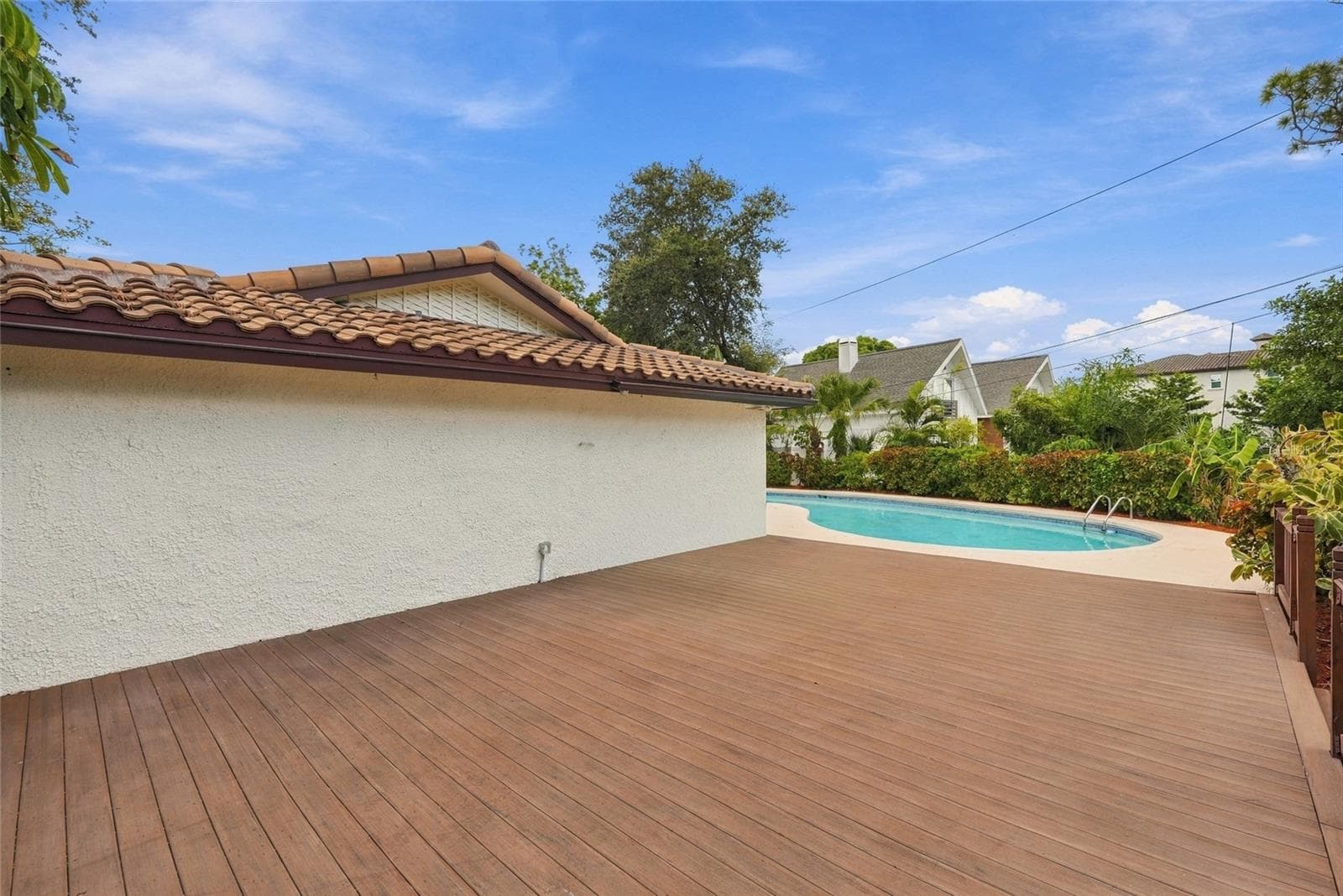 Single Family Residence at 7220 SUNSHINE DR S, ST PETERSBURG, photo 43 of 58