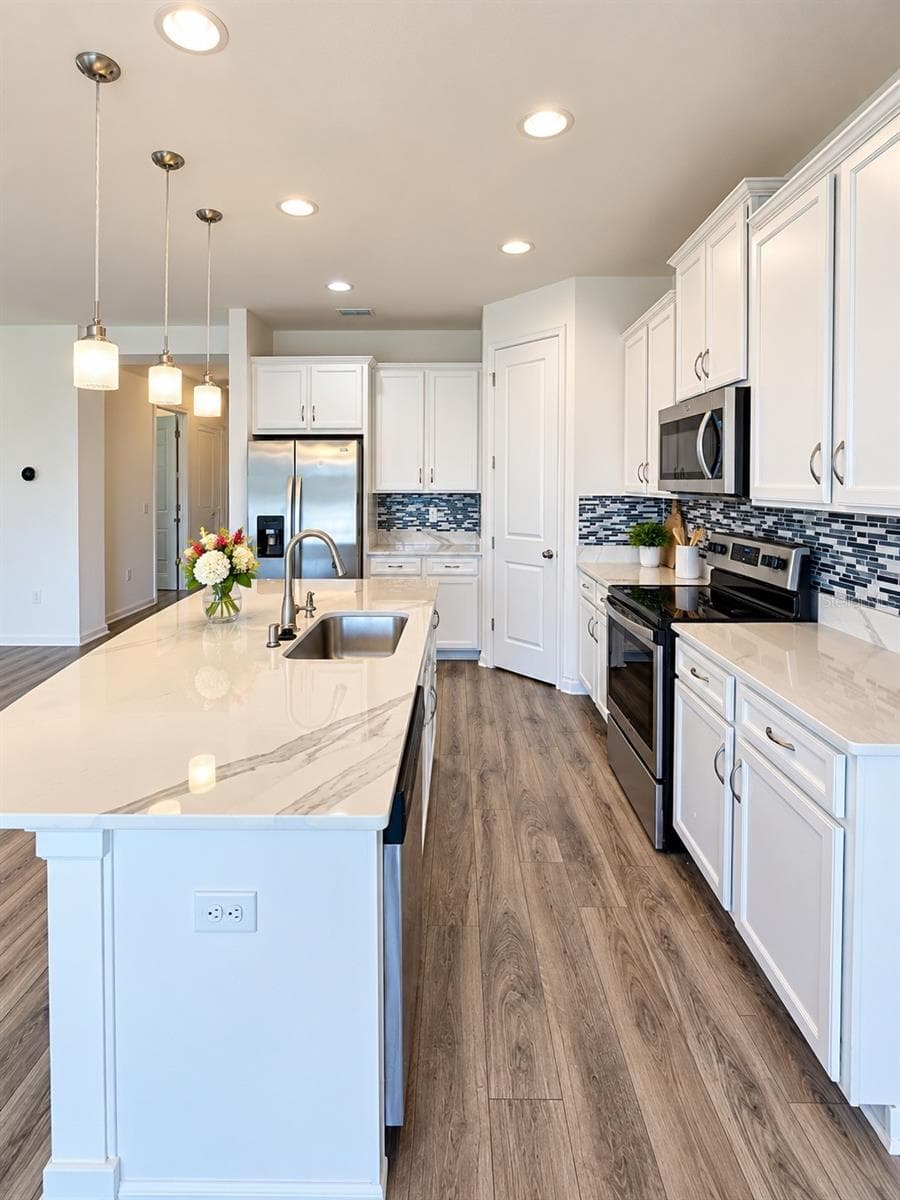 Villa at 11631 WEATHERED FELLING DR, RIVERVIEW, photo 11 of 54
