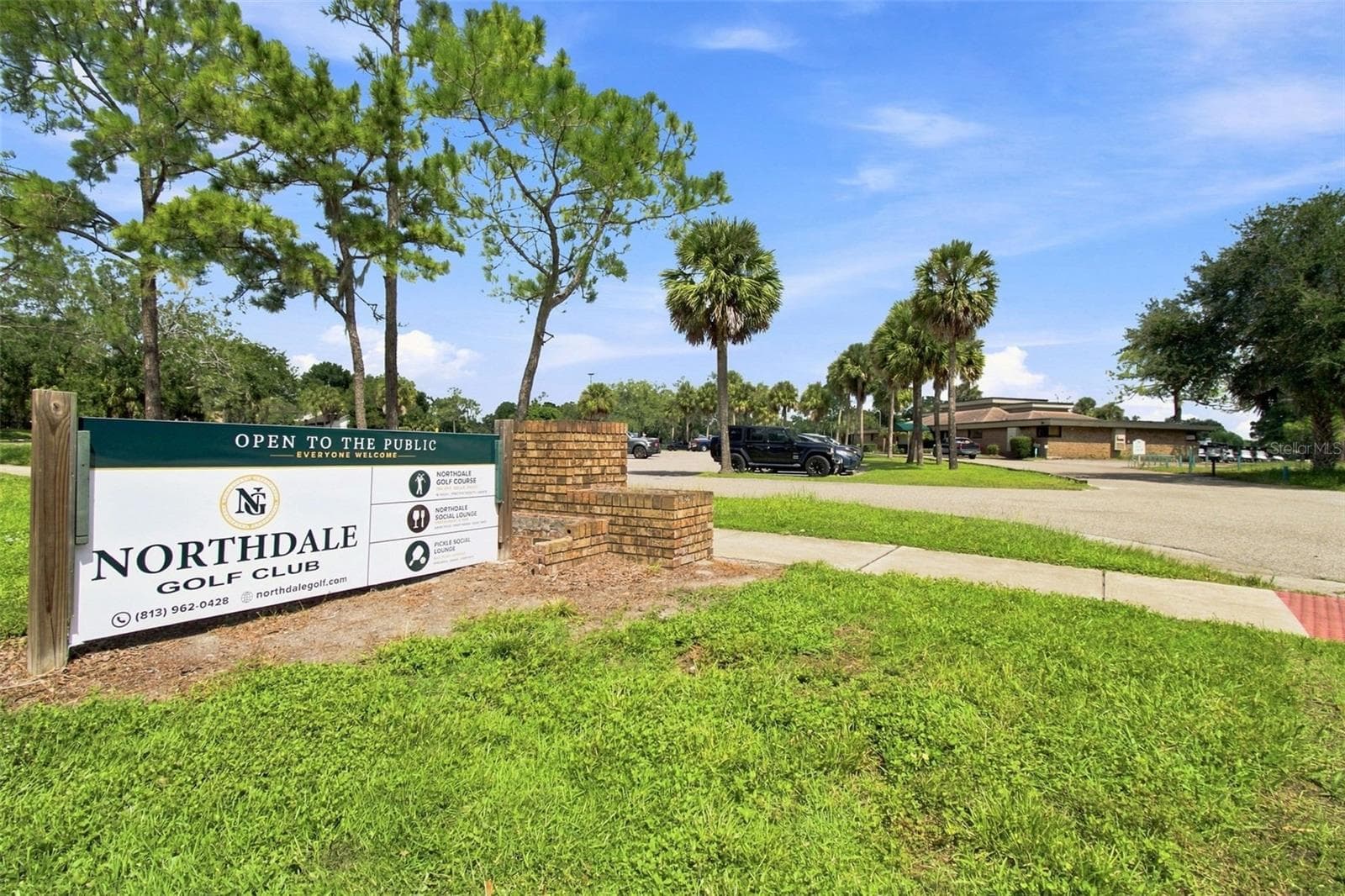 Northdale Golf Club - 4607 CLOVERLAWN DR, TAMPA