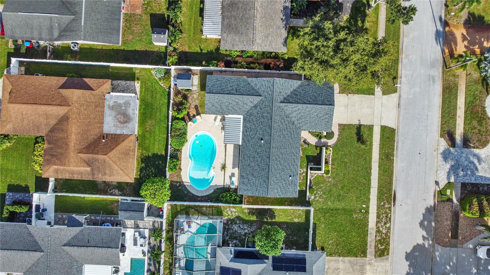 Single Family Residence at 13655 LAS PALMAS DR, LARGO, photo 64 of 66