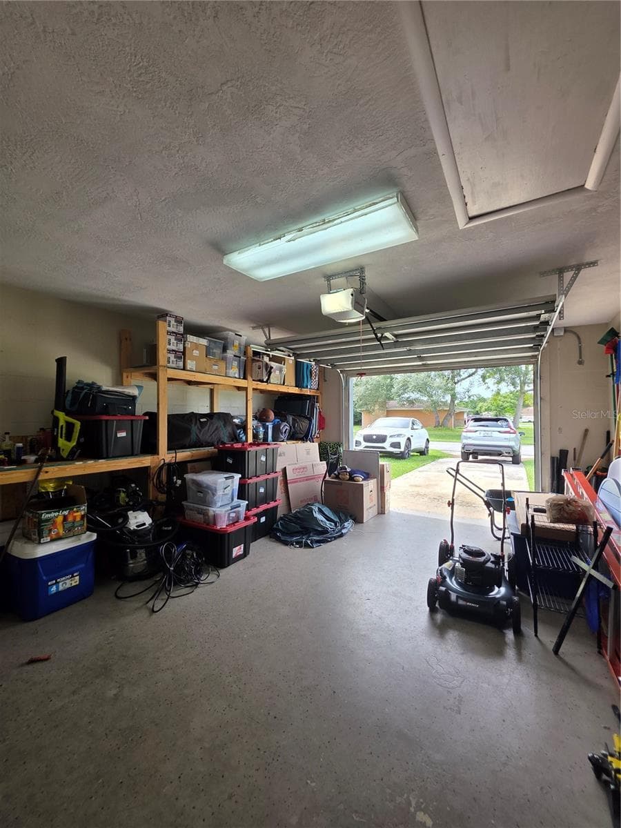 Single car garage with built in storage space - 1535 URBANA AVENUE, DELTONA
