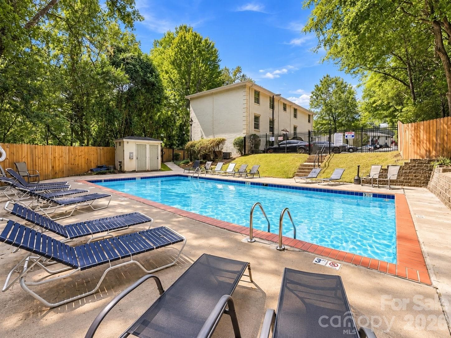 Condominium at 4921 Park Road, Charlotte, photo 3 of 26