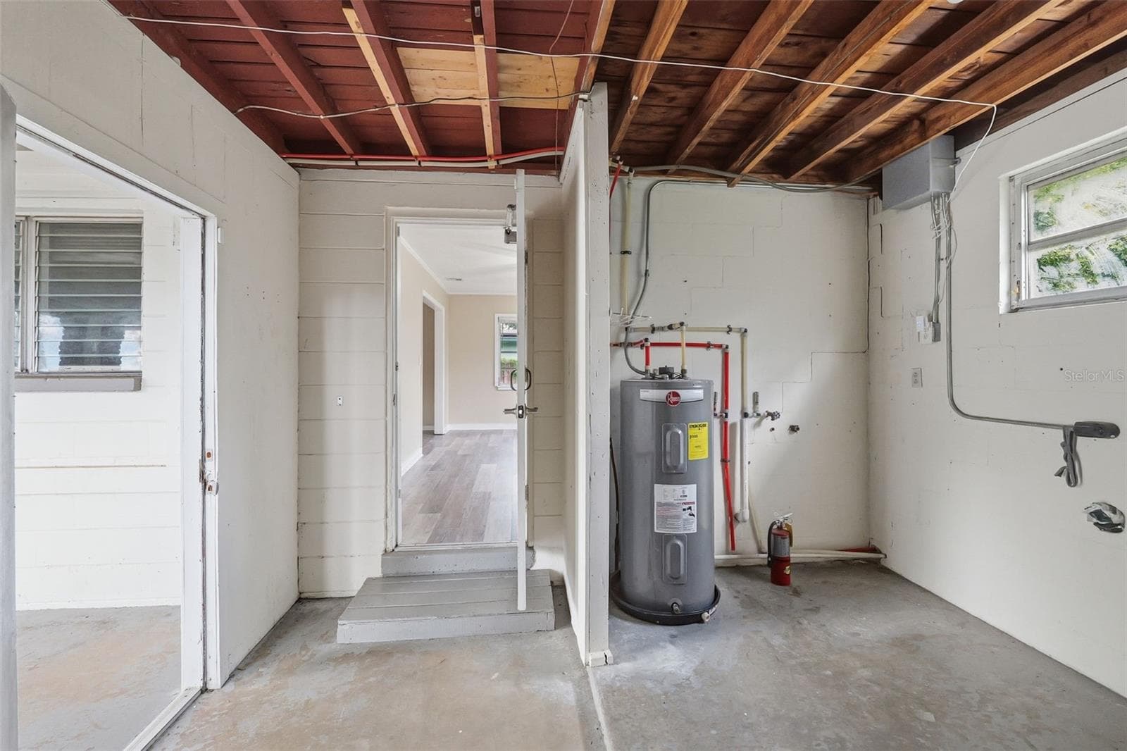 Single Family Residence at 7815 PINE HILL DR, TAMPA, photo 17 of 19