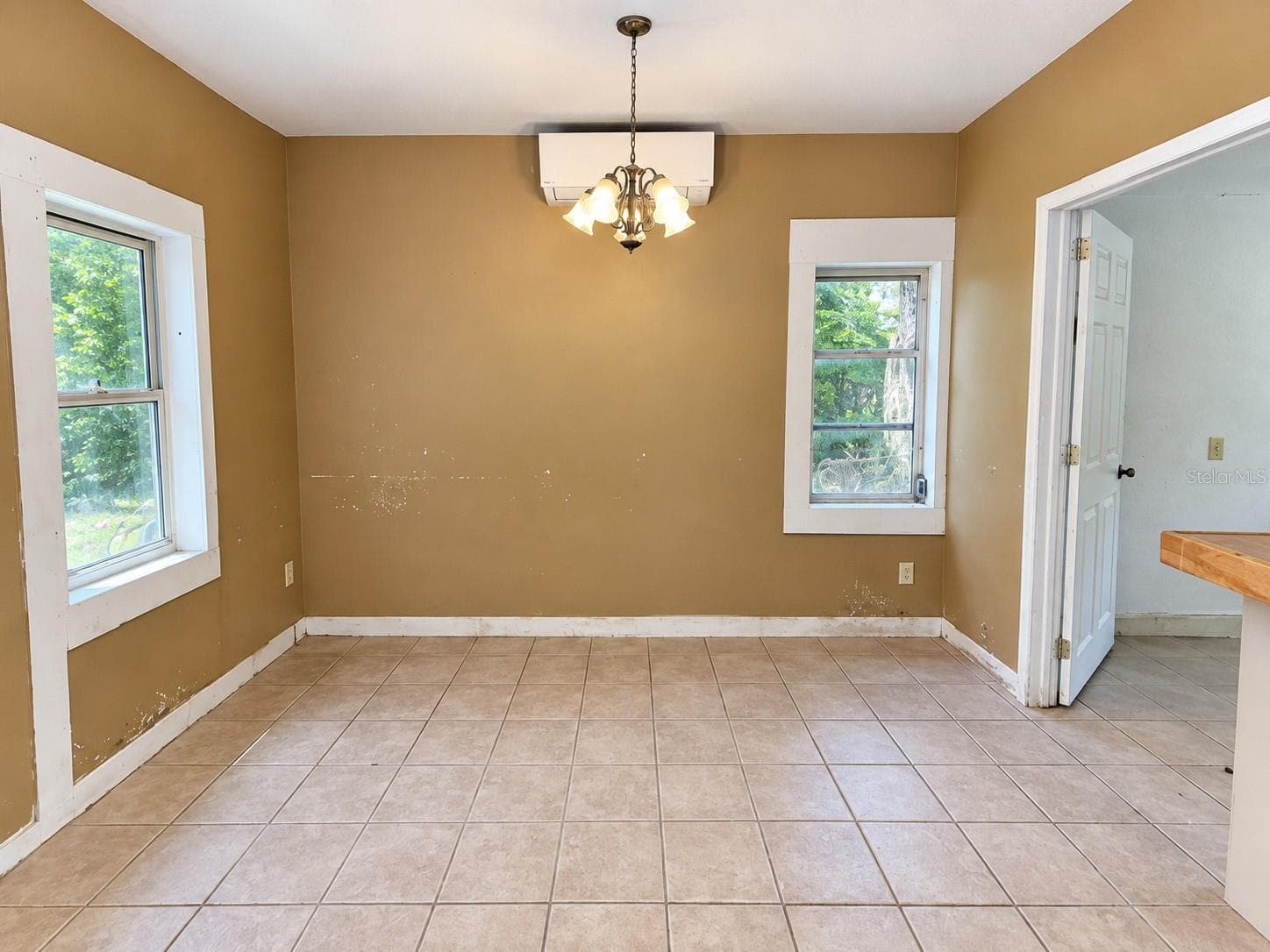 Single Family Residence at 1805 E ORANGE AVE, EUSTIS, photo 6 of 18