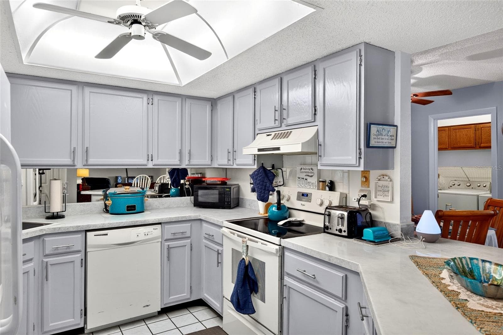 Kitchen - 508 BAHIA CIR #A, OCALA