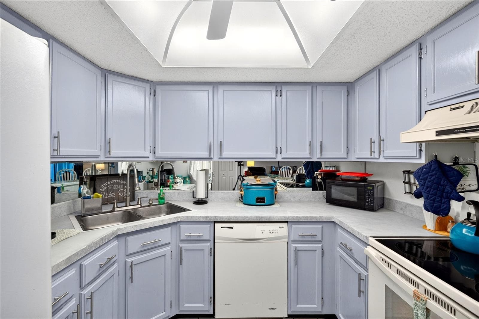 Kitchen - 508 BAHIA CIR #A, OCALA