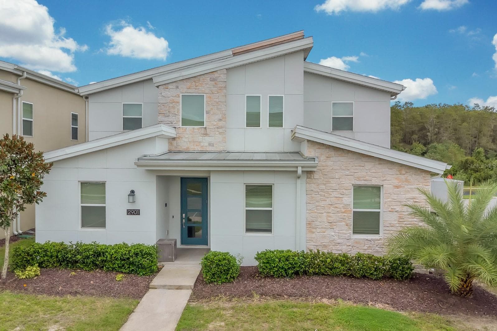 2901 PROTAGONIST ST
