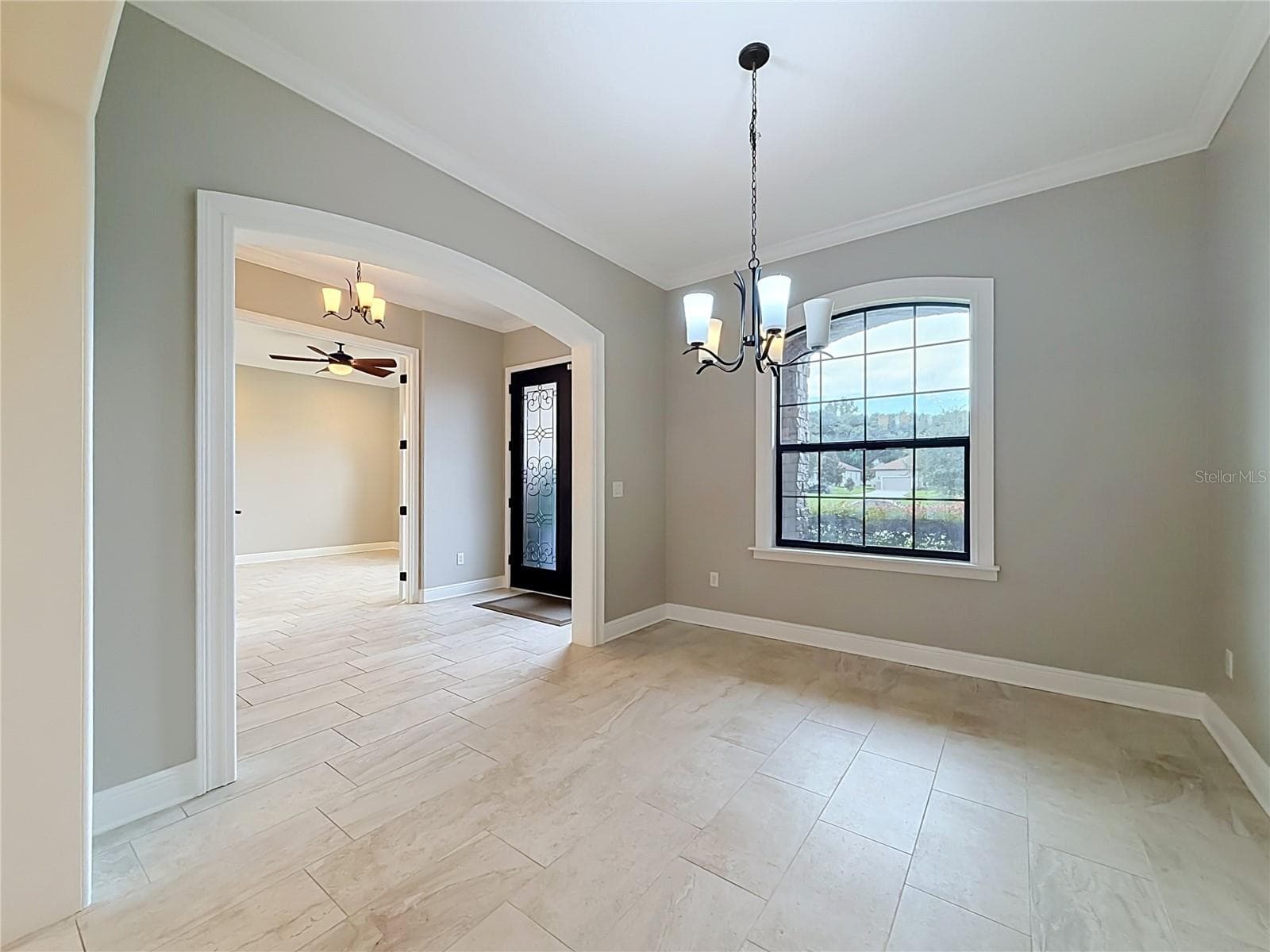 Single Family Residence at 12821 BRUNELLO CIR, CLERMONT, photo 5 of 56