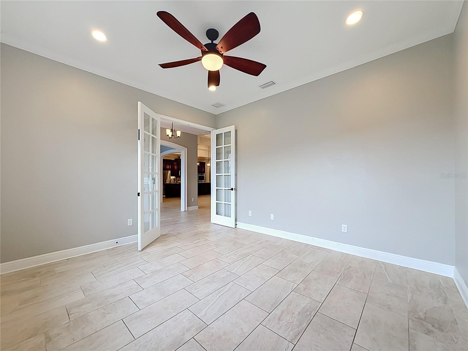 Single Family Residence at 12821 BRUNELLO CIR, CLERMONT, photo 20 of 56