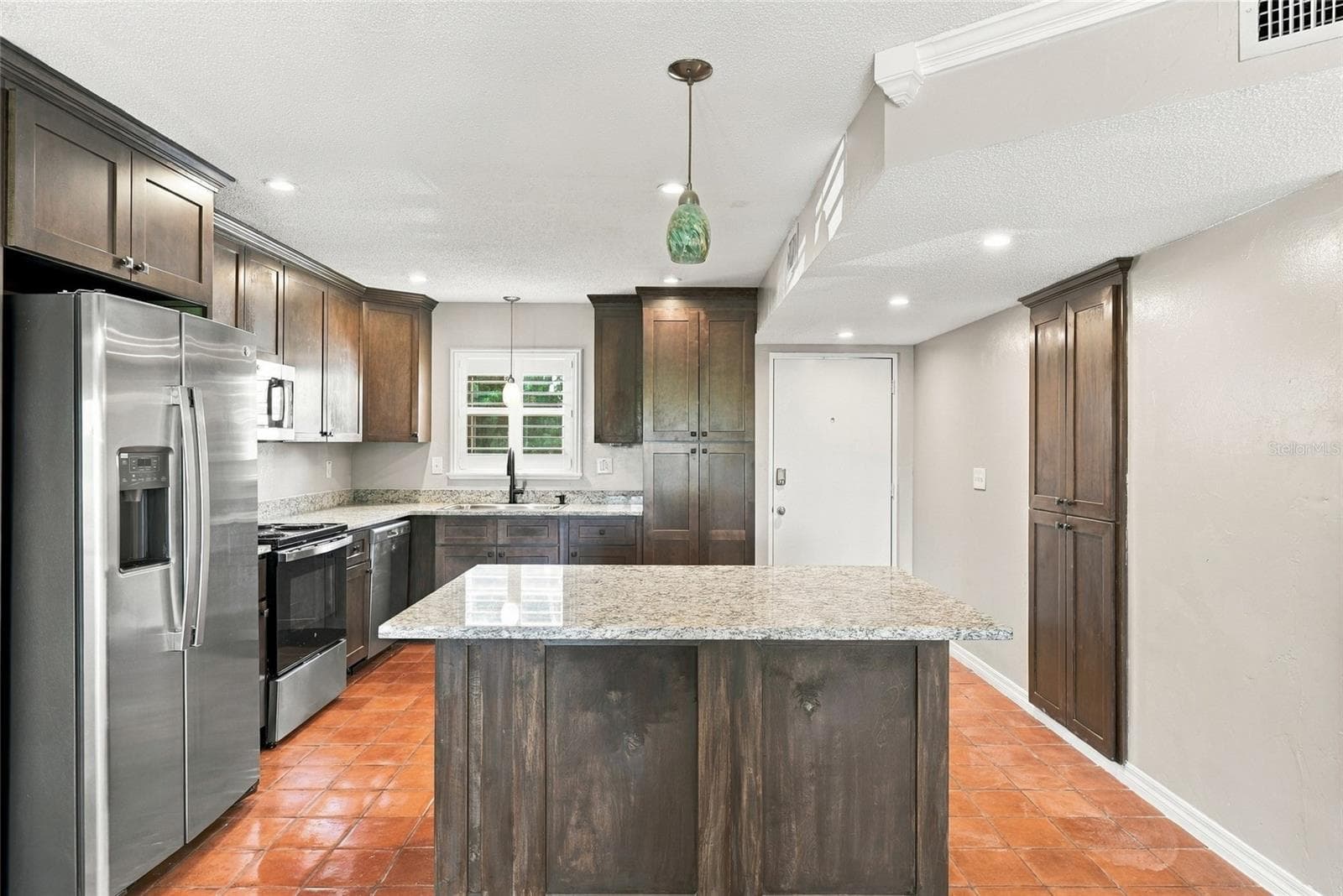 Condominium at 4601 CHANCELLOR ST NE #143, ST PETERSBURG, photo 7 of 36